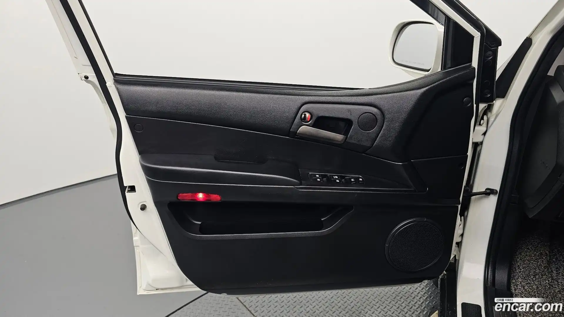 KORANDO KG Mobility 2017.3-INNER-034