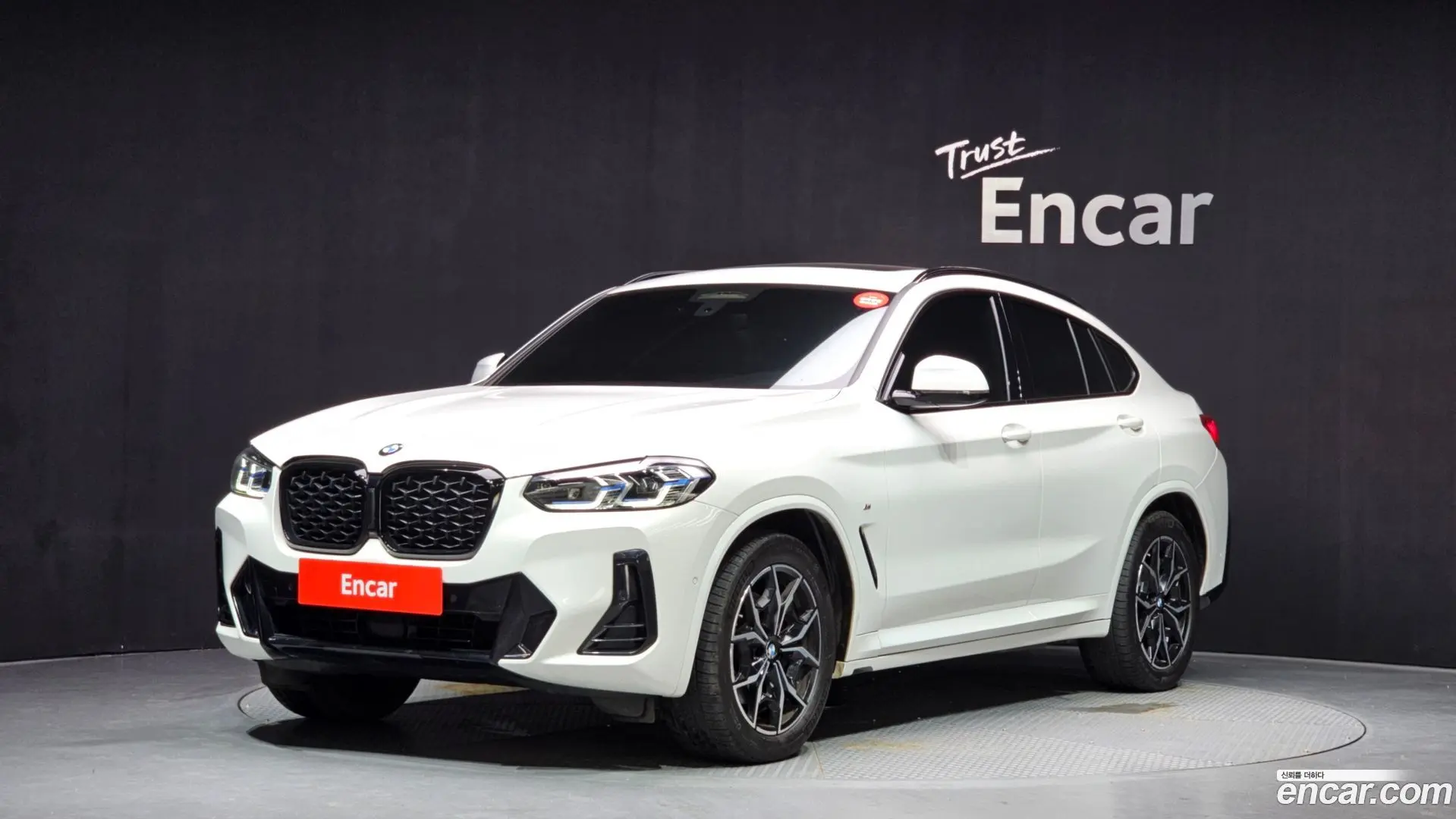 Main__Slider__Photo:X4 BMW 2023.1-0