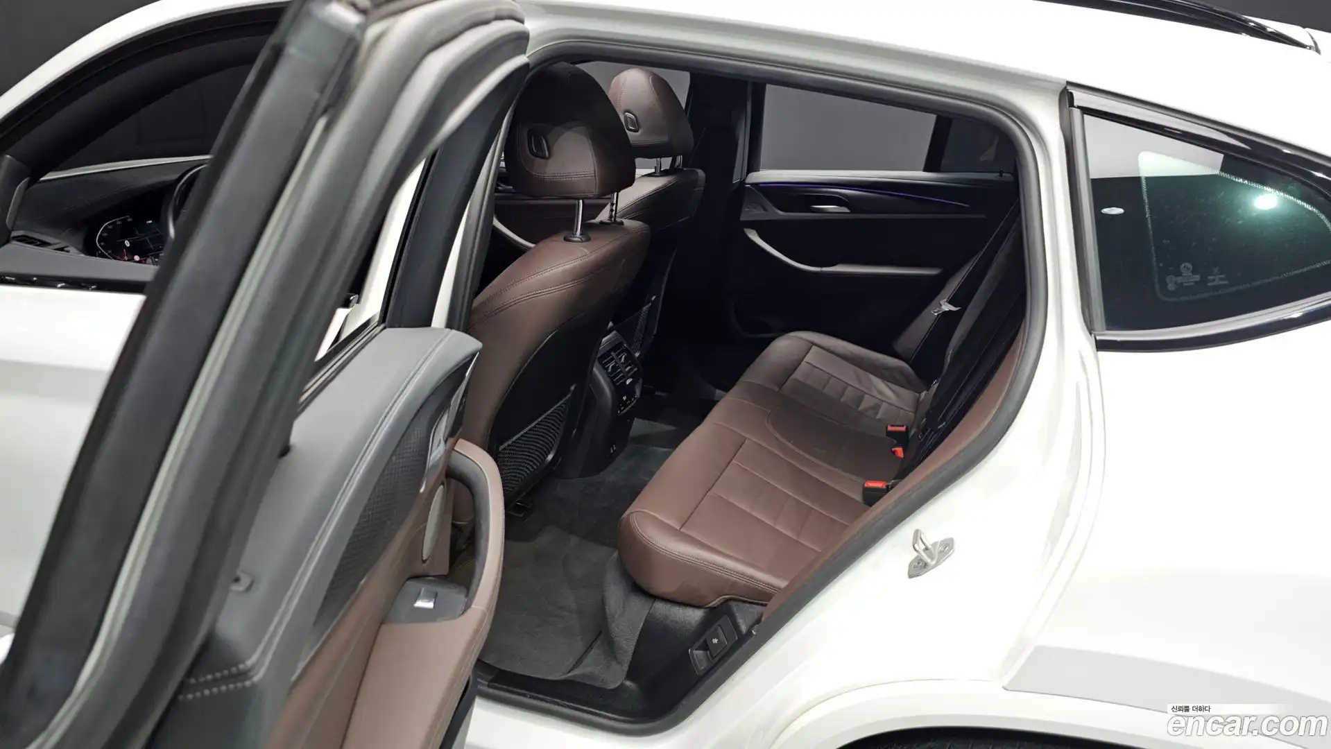 X4 BMW 2023.1-OPTION-015