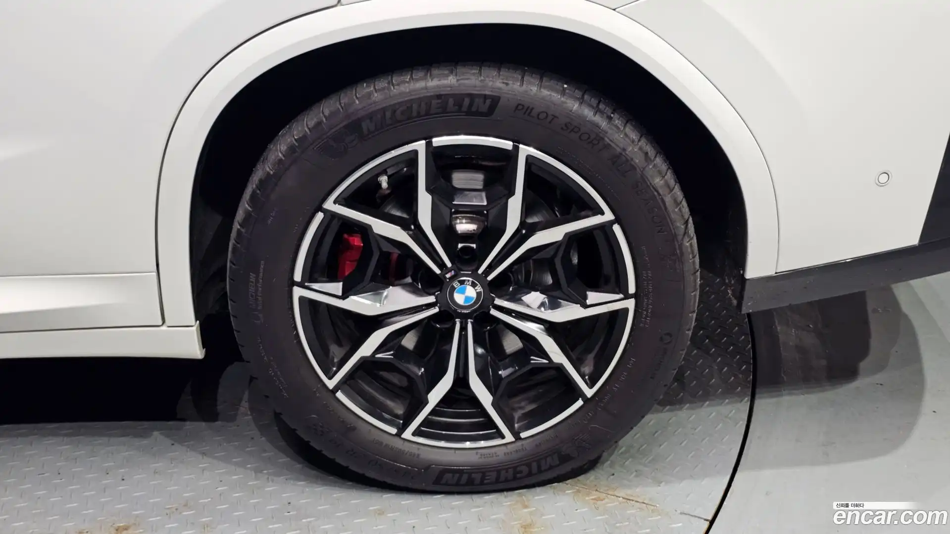 X4 BMW 2023.1-OUTER-031