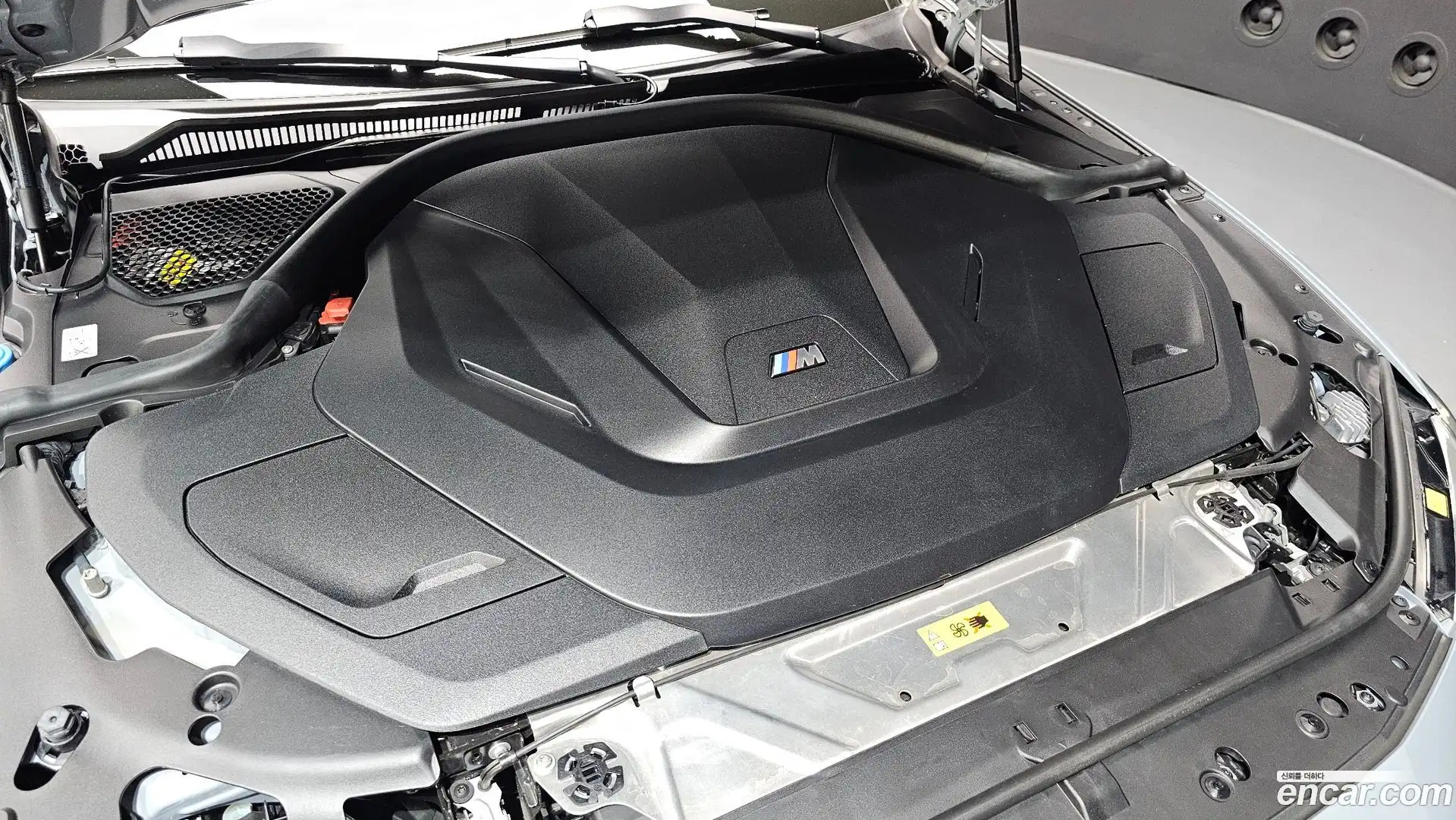 i4 BMW 2022.7-OUTER-006