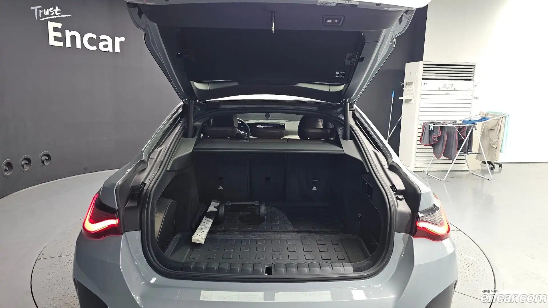 i4 BMW 2022.7-OPTION-024