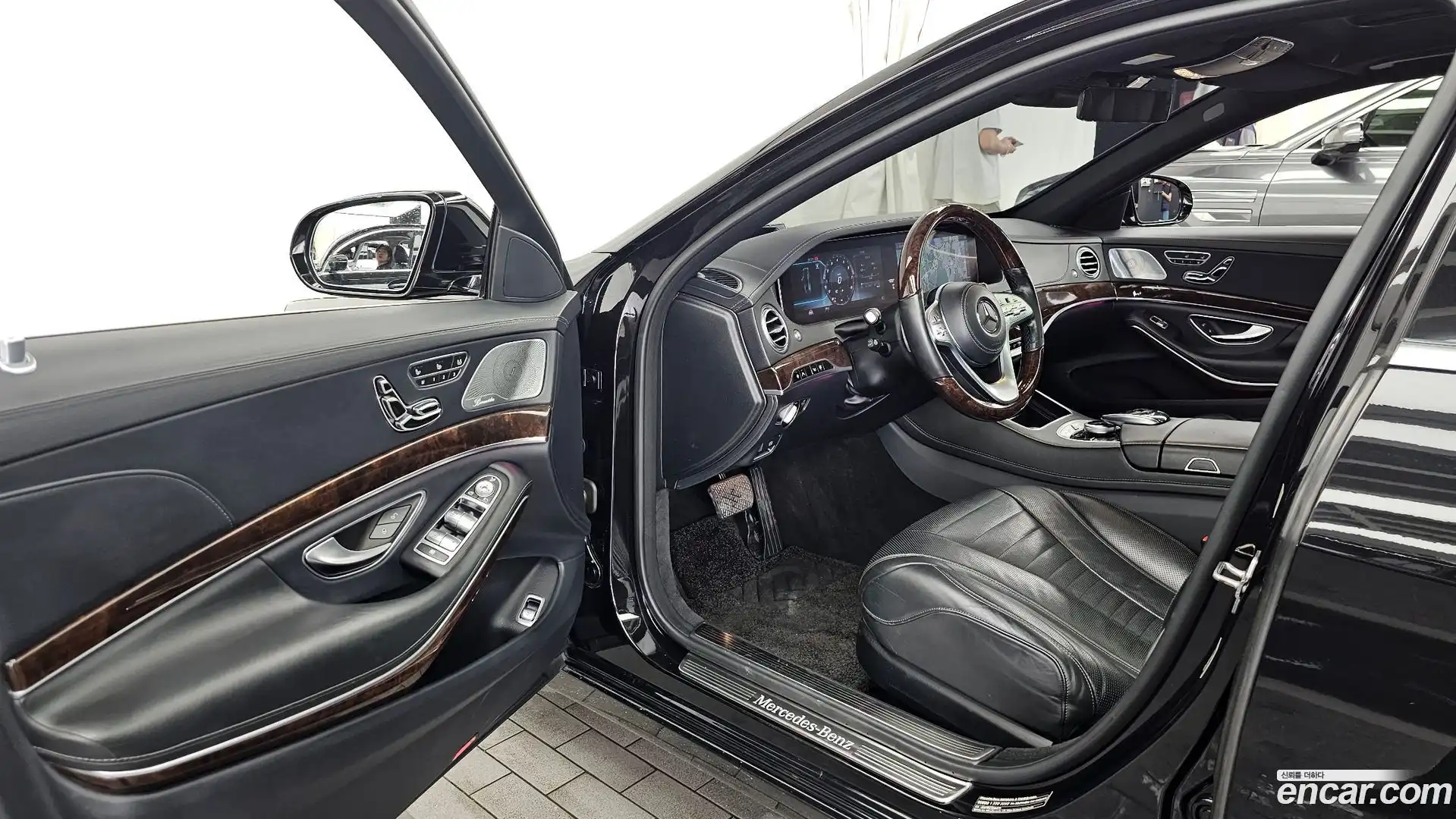 S-Class Mercedes-Benz 2018.11-INNER-010