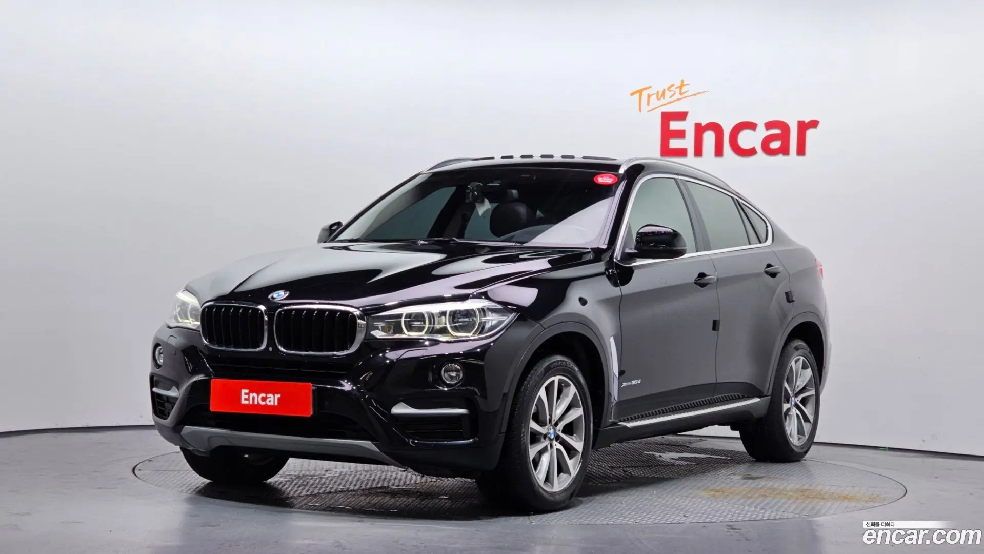 Main__Slider__Photo:X6 BMW 2015.0-0
