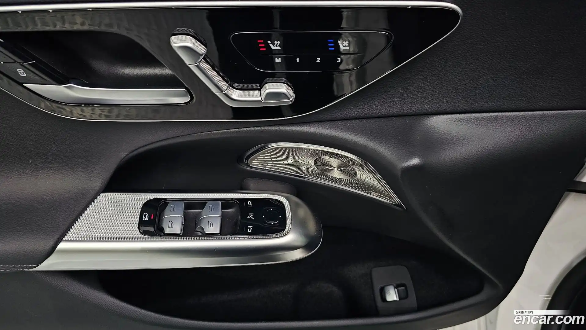 E-Class Mercedes-Benz 2024.4-OPTION-022