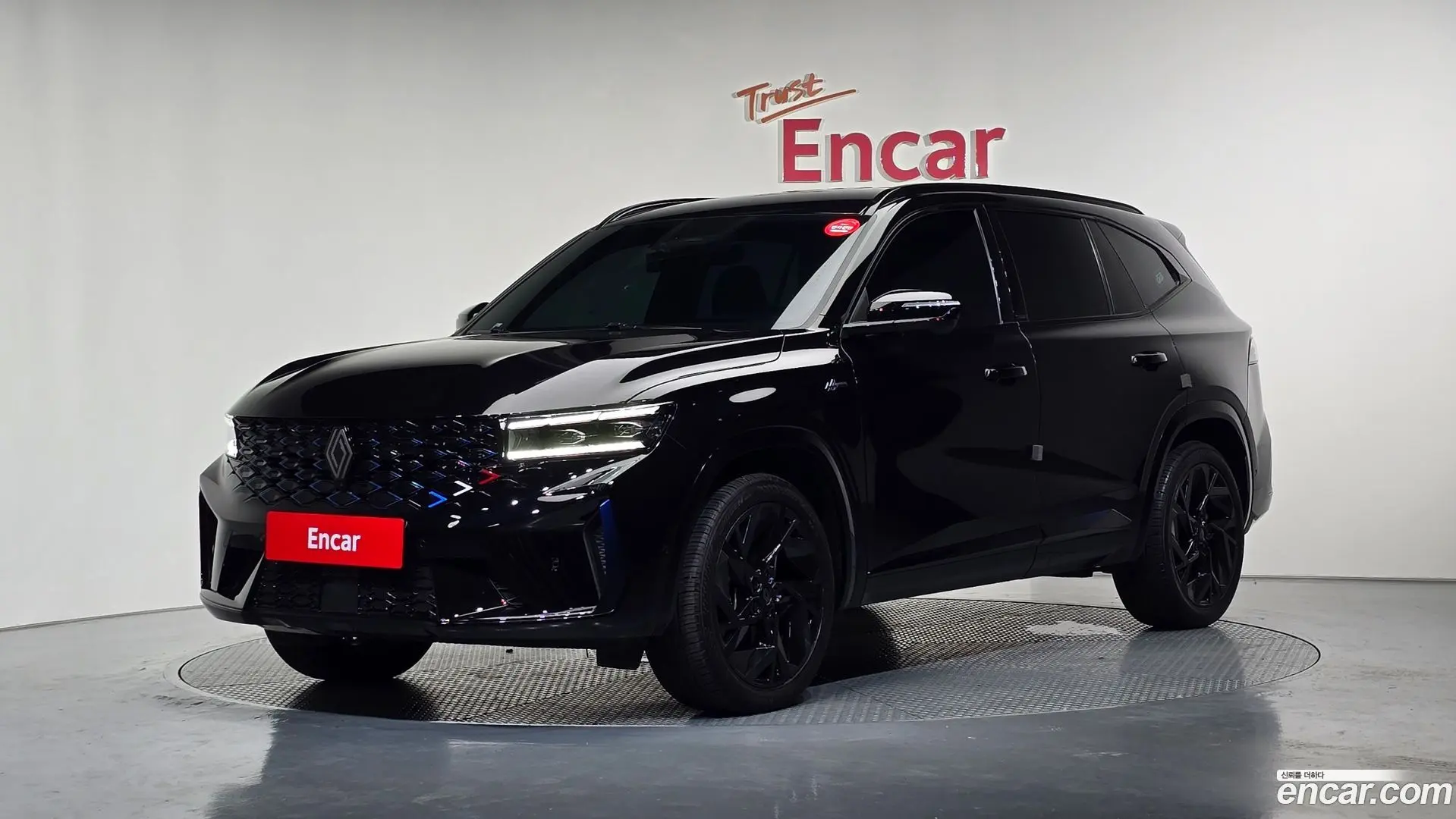 Main__Slider__Photo:Grand Koleos Renault Korea 2025.2-0