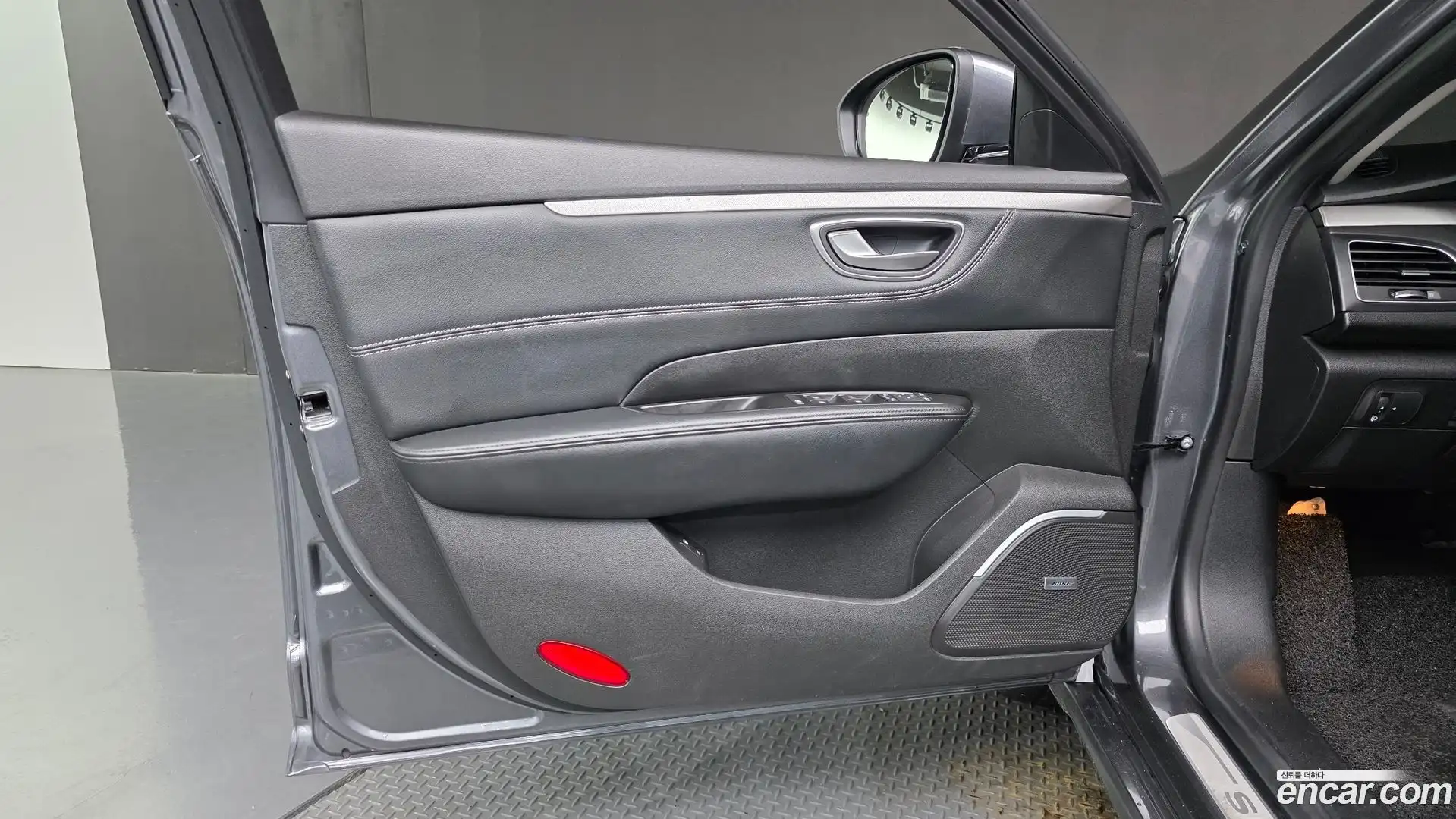 SM6 Renault Korea 2023.0-INNER-034
