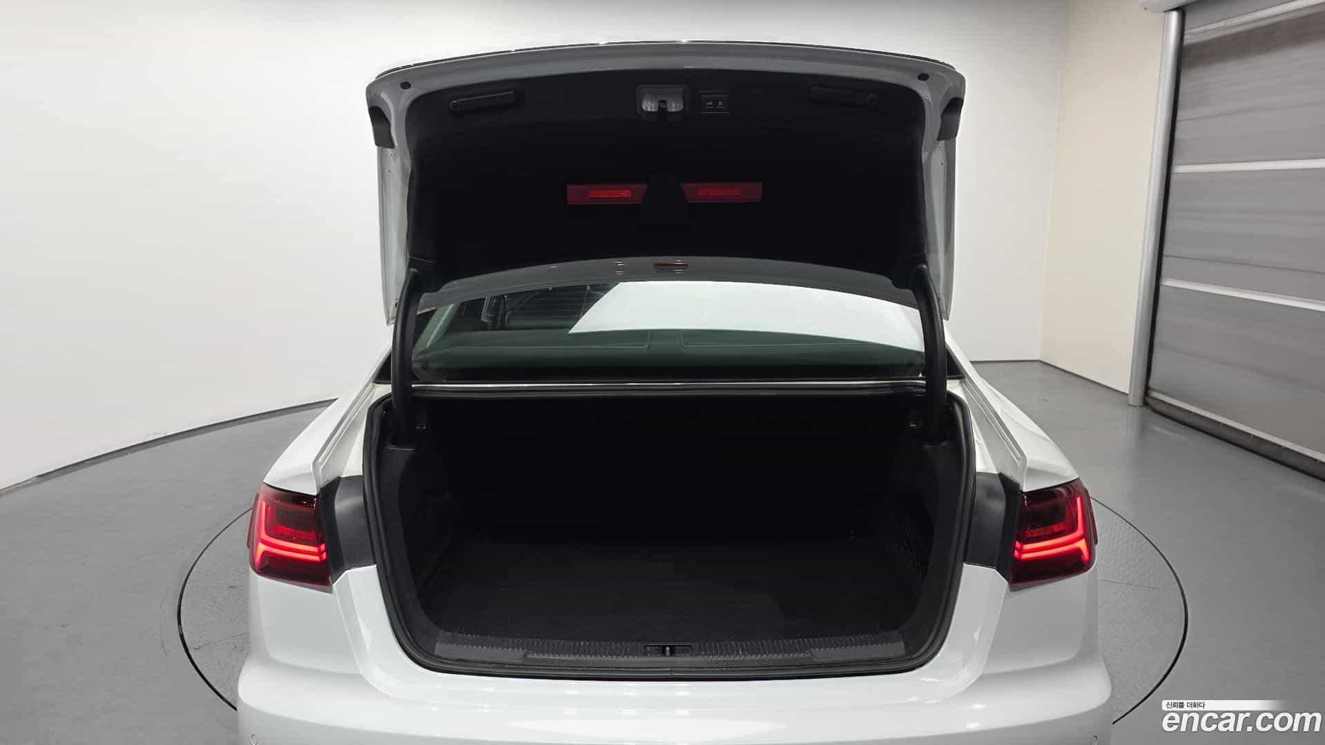 A6 Audi 2016.6-OPTION-024