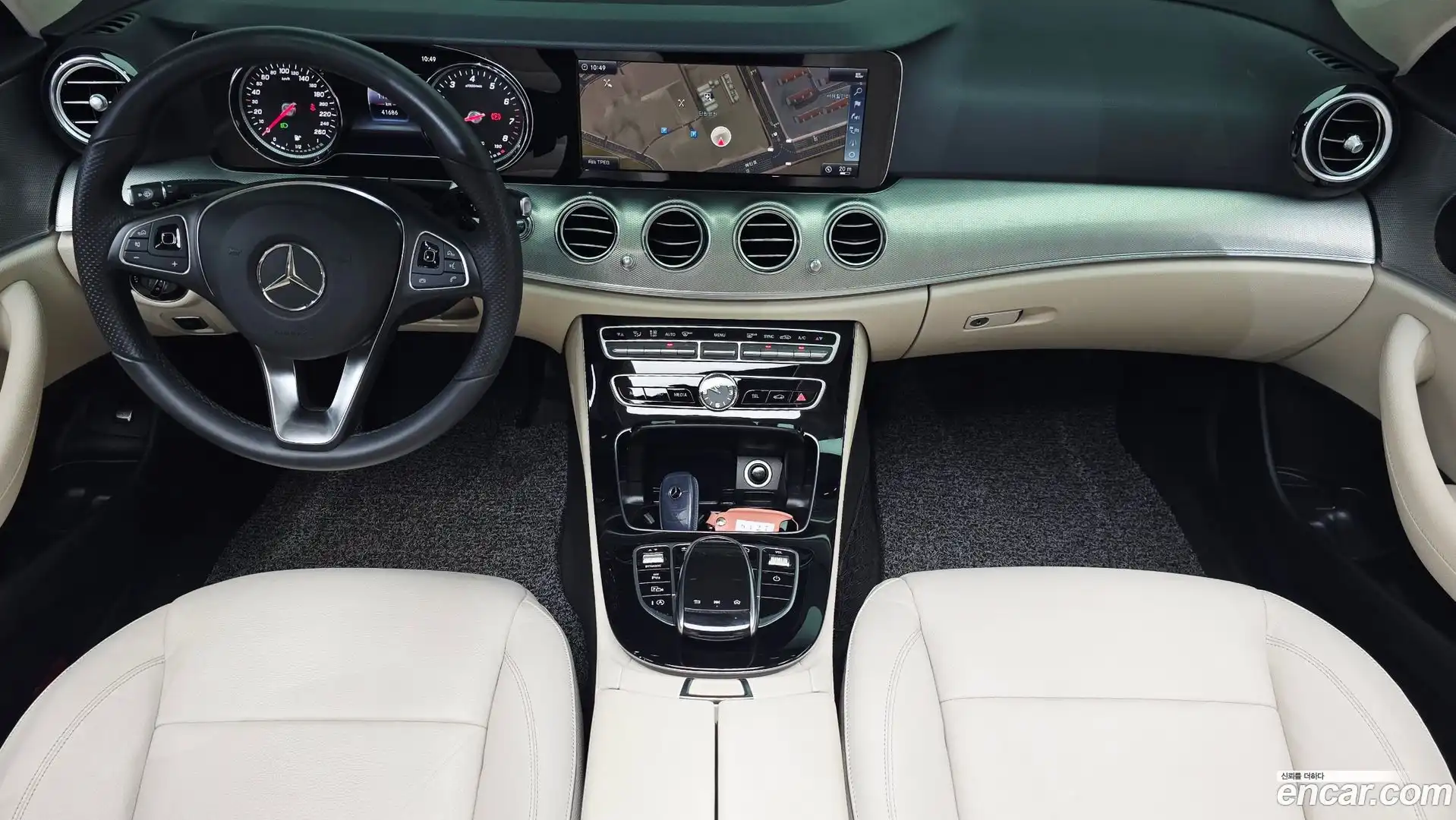 E-Class Mercedes-Benz 2018.2-INNER-007