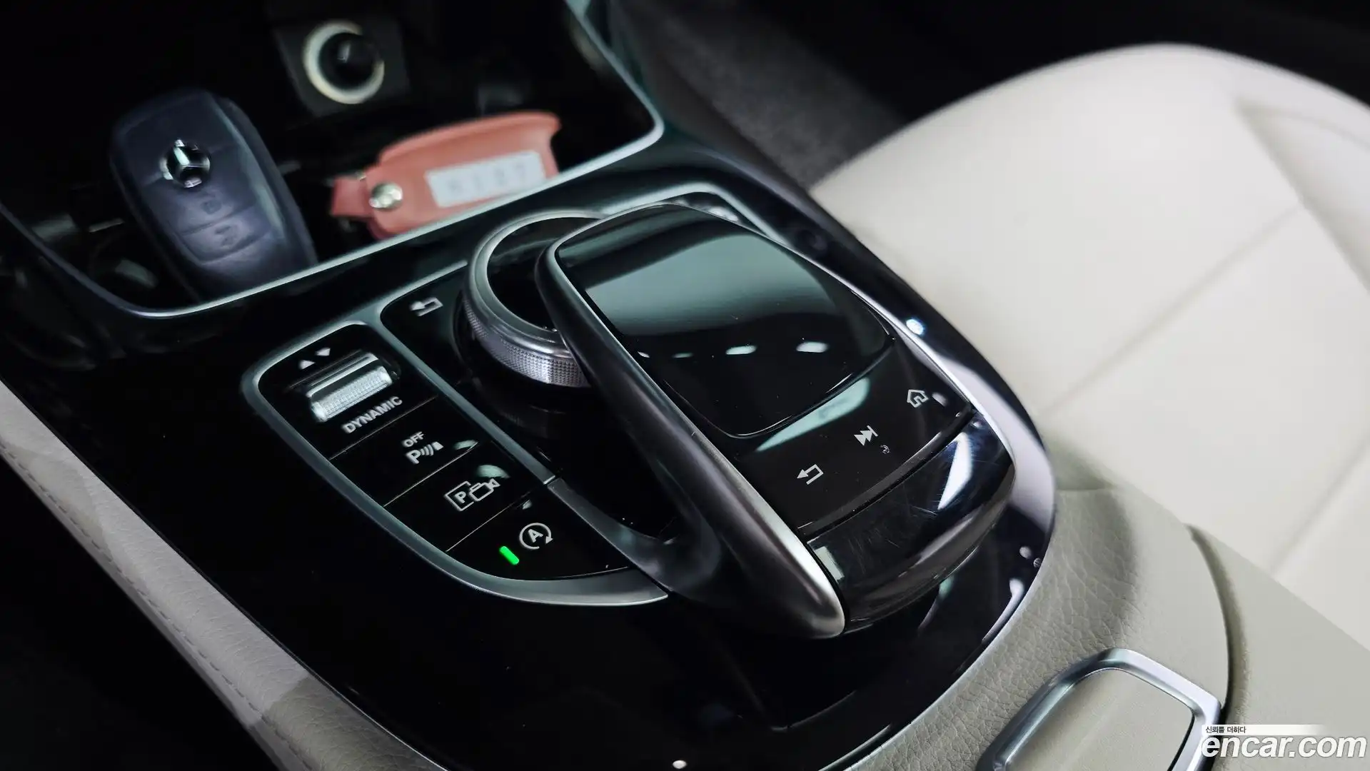 E-Class Mercedes-Benz 2018.2-OPTION-042