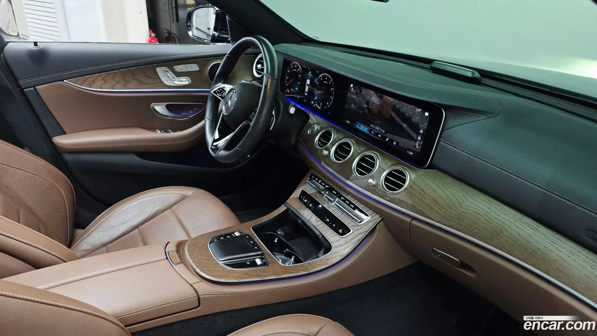 E-Class Mercedes-Benz 2022.0-OPTION-023