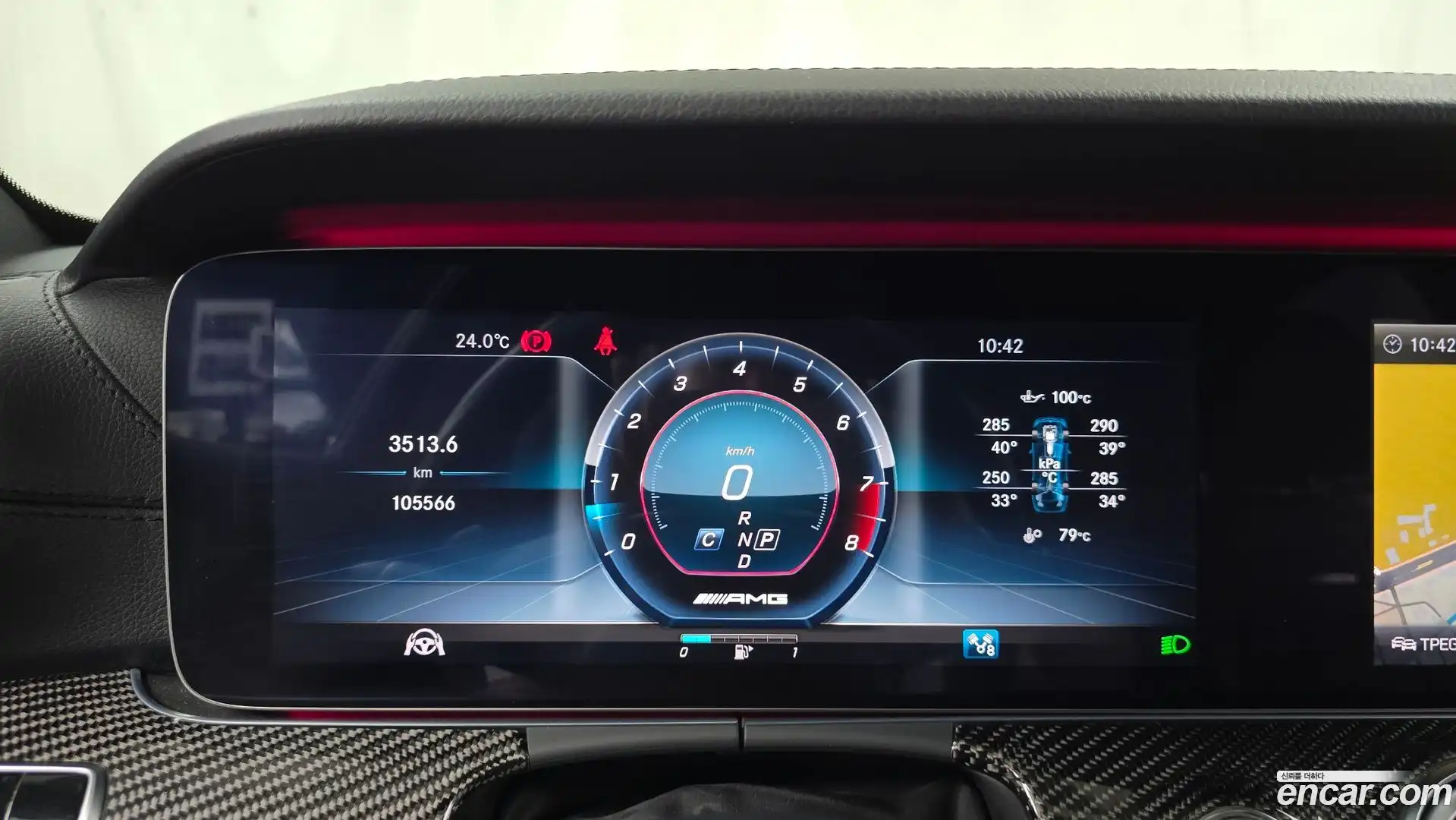 E-Class Mercedes-Benz 2018.8-INNER-008