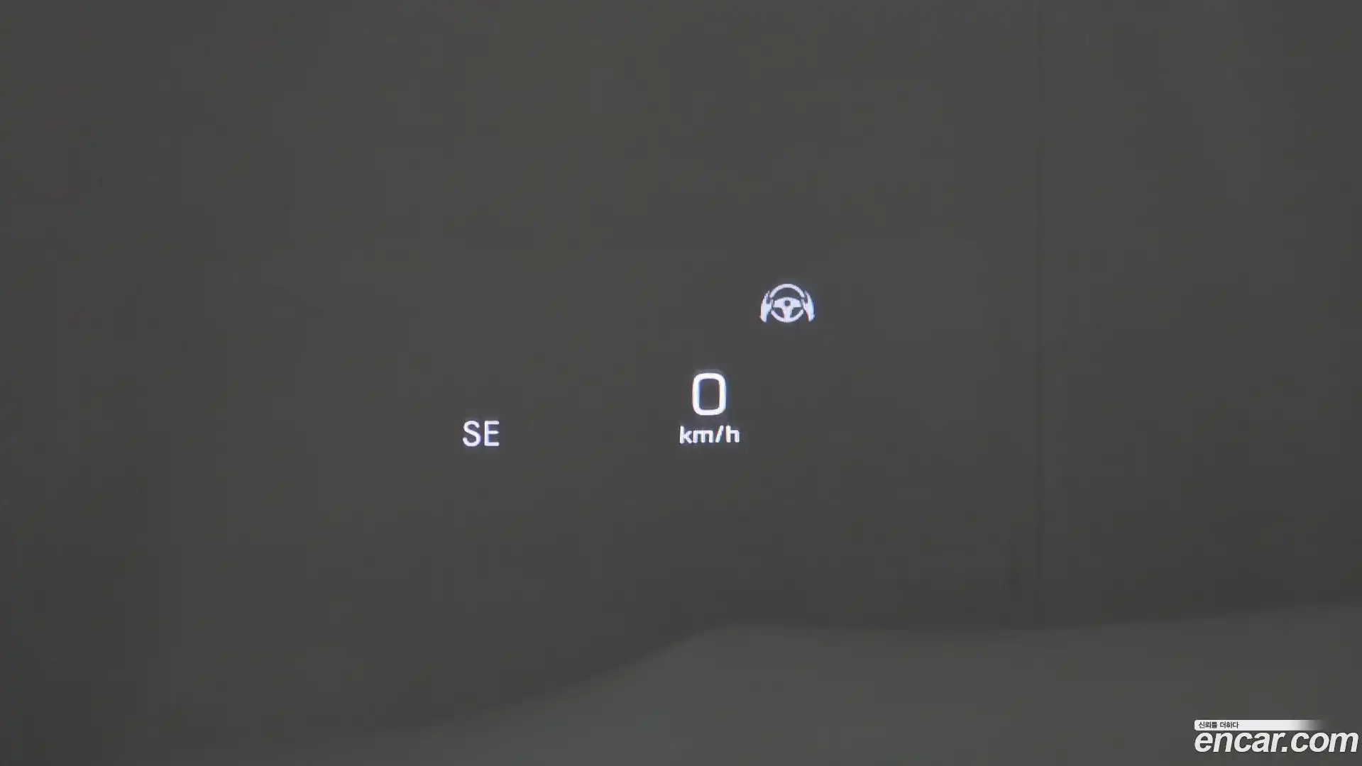 E-Class Mercedes-Benz 2018.8-OPTION-020