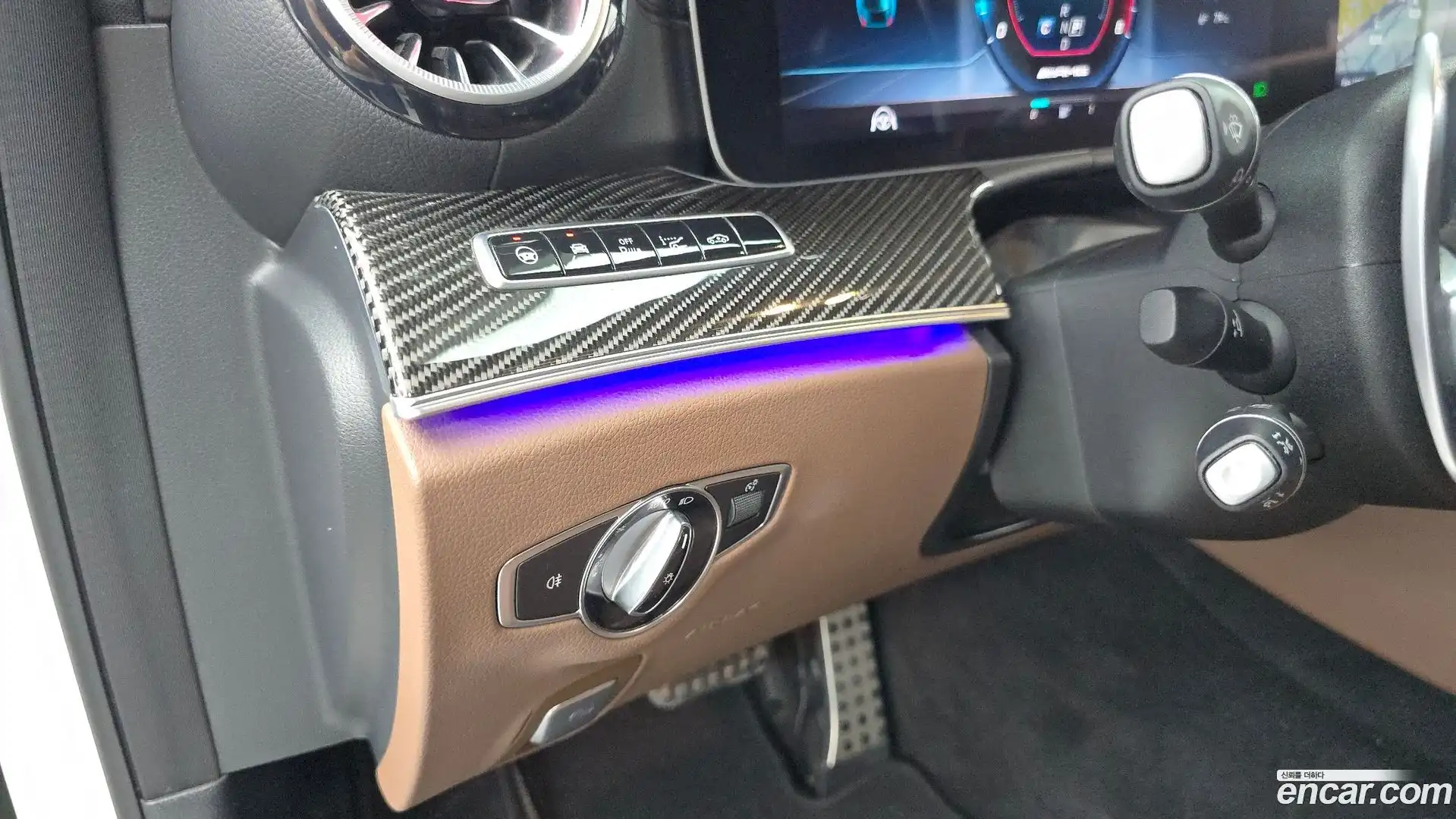 E-Class Mercedes-Benz 2018.8-OPTION-045