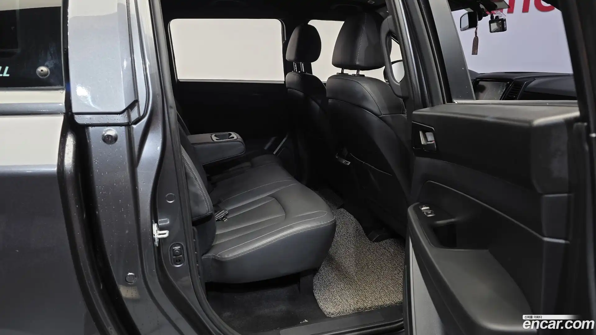 Rexton KG Mobility 2020.6-OPTION-016