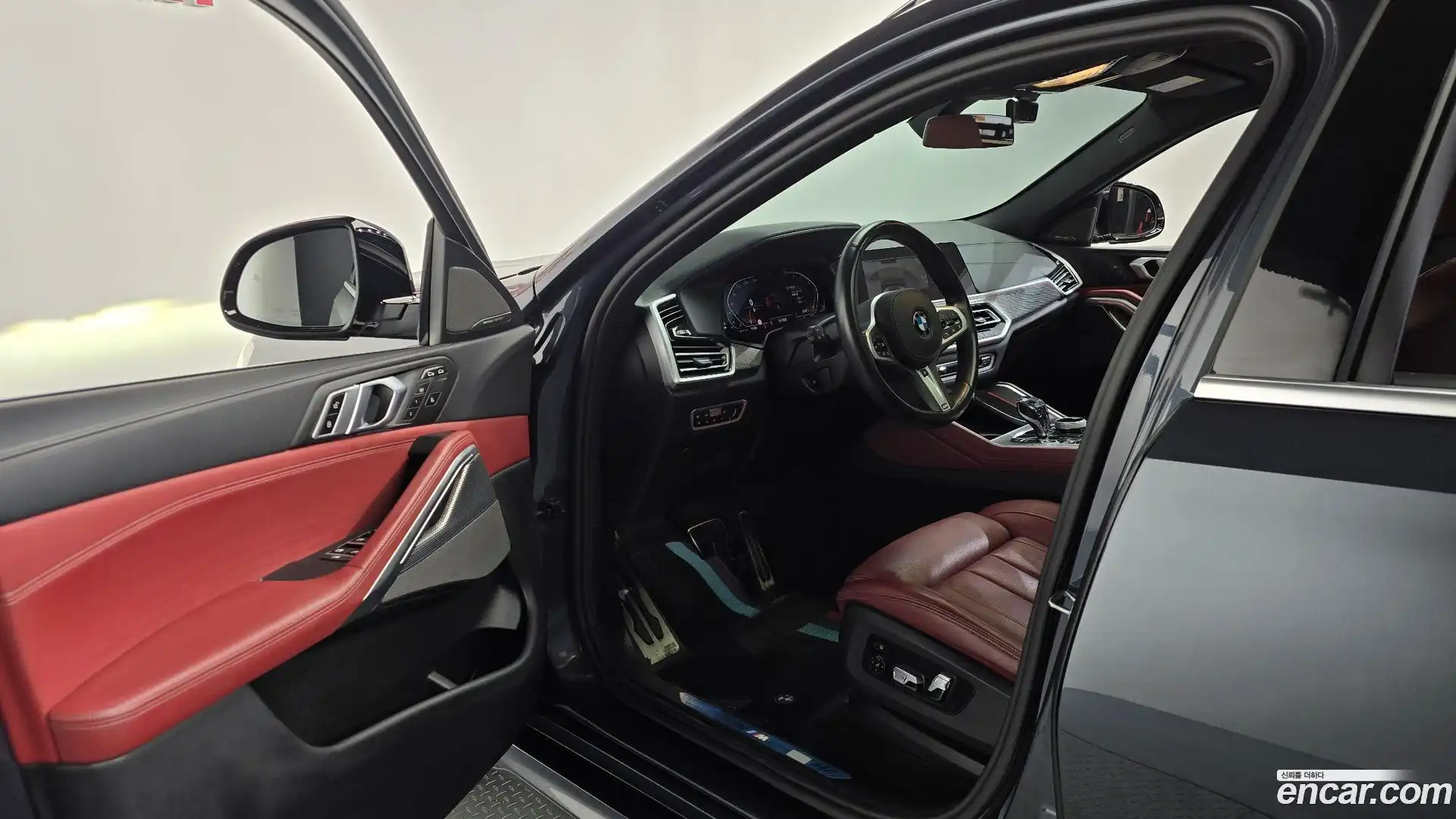 X6 BMW 2021.0-INNER-010
