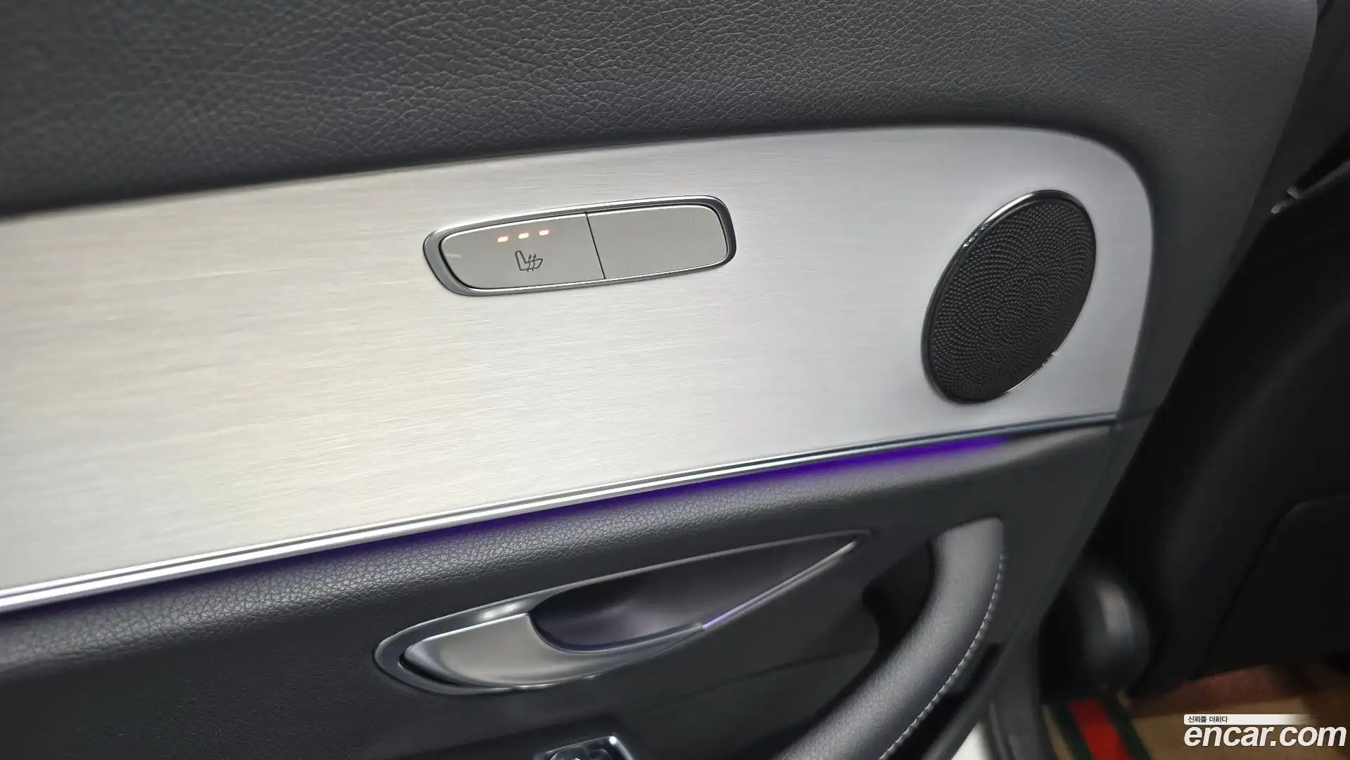 E-Class Mercedes-Benz 2021.2-OPTION-023