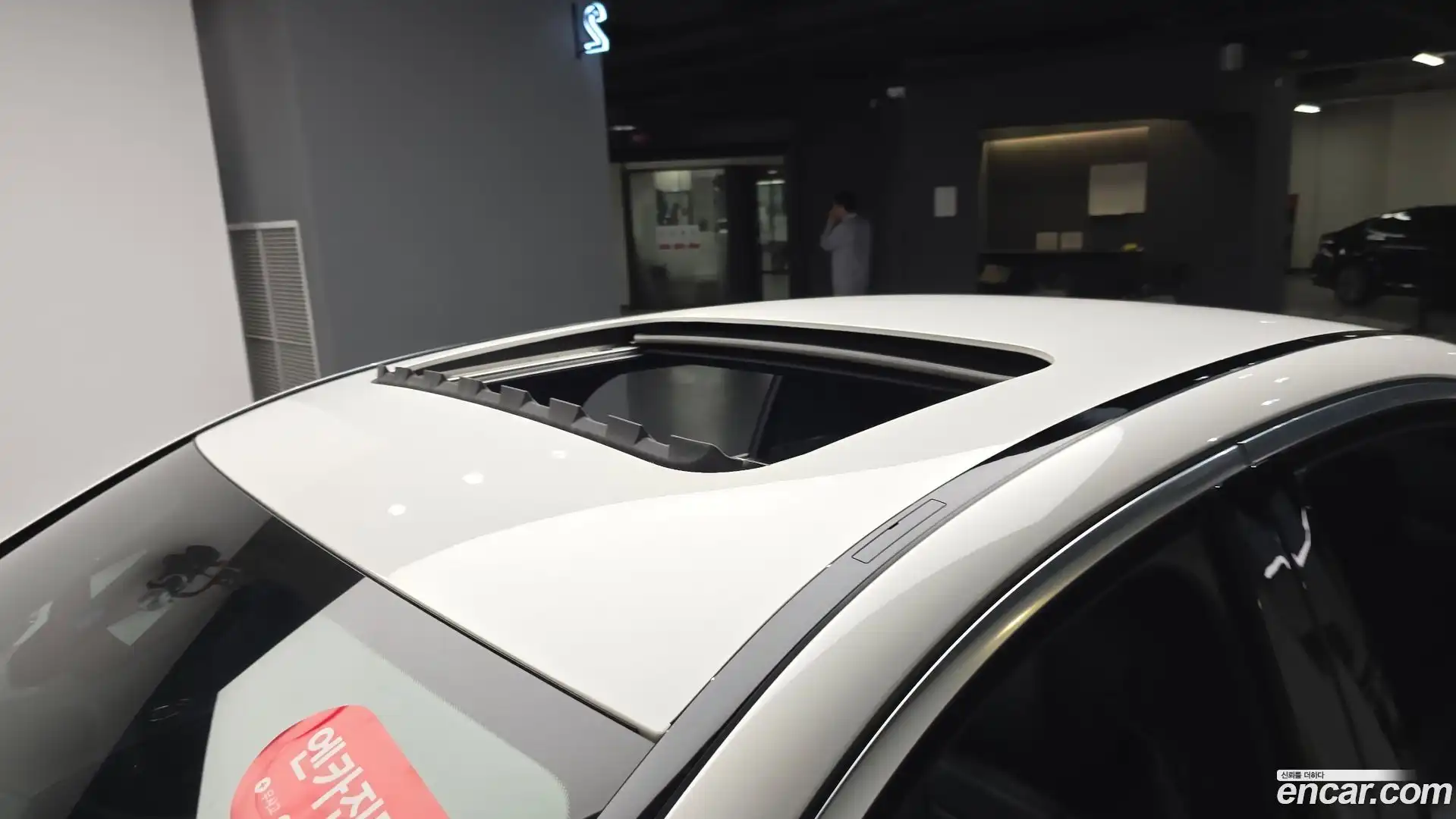 E-Class Mercedes-Benz 2021.2-OPTION-042