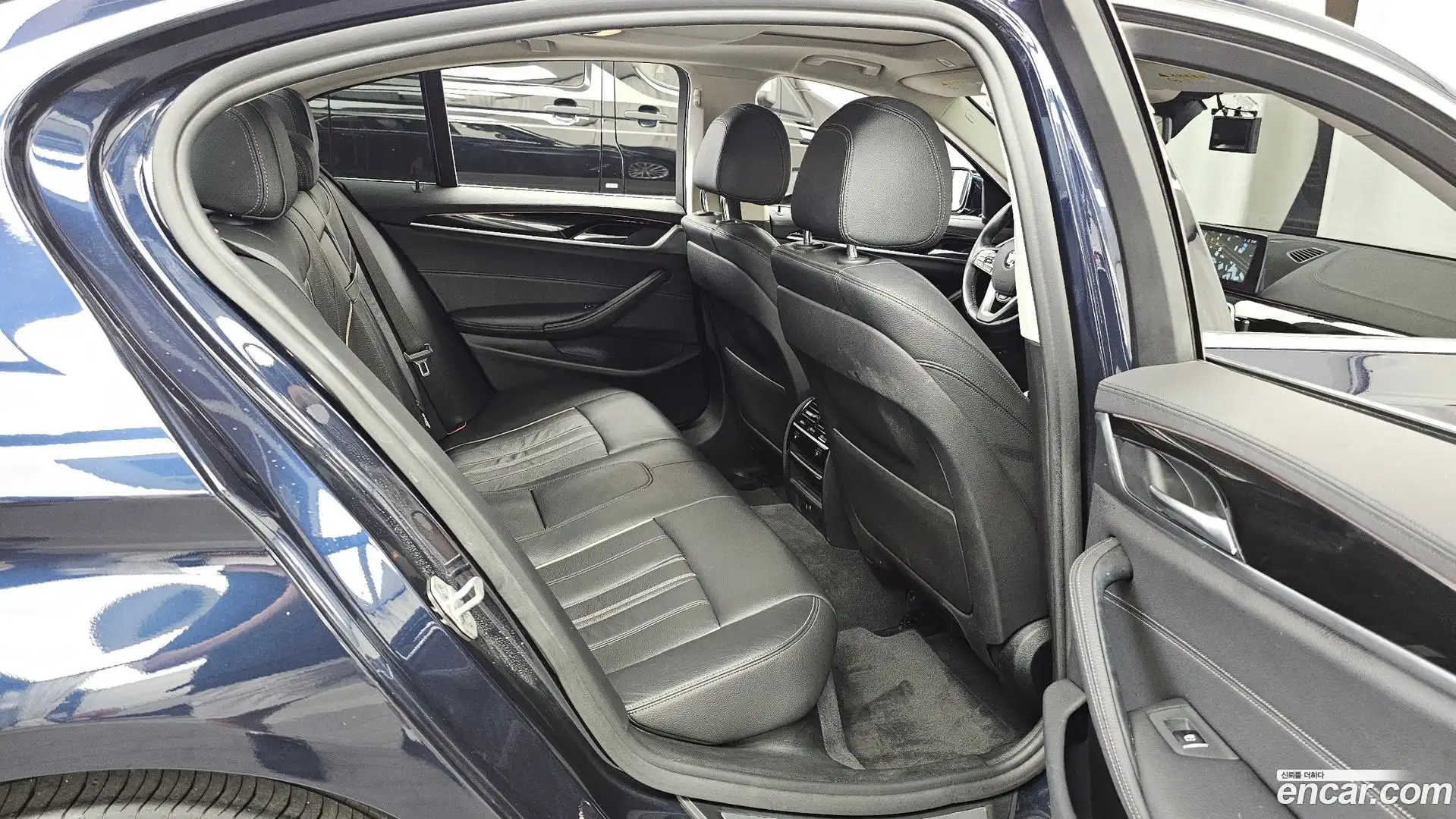 5-Series BMW 2018.4-OPTION-016