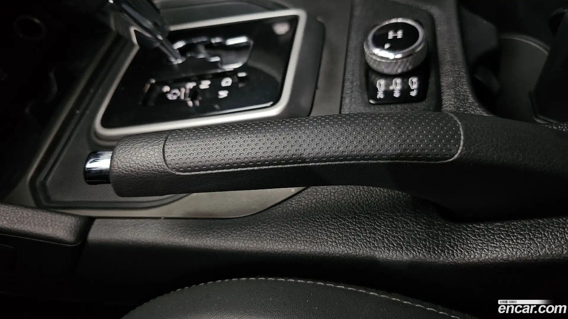 Rexton KG Mobility 2018.10-OPTION-041