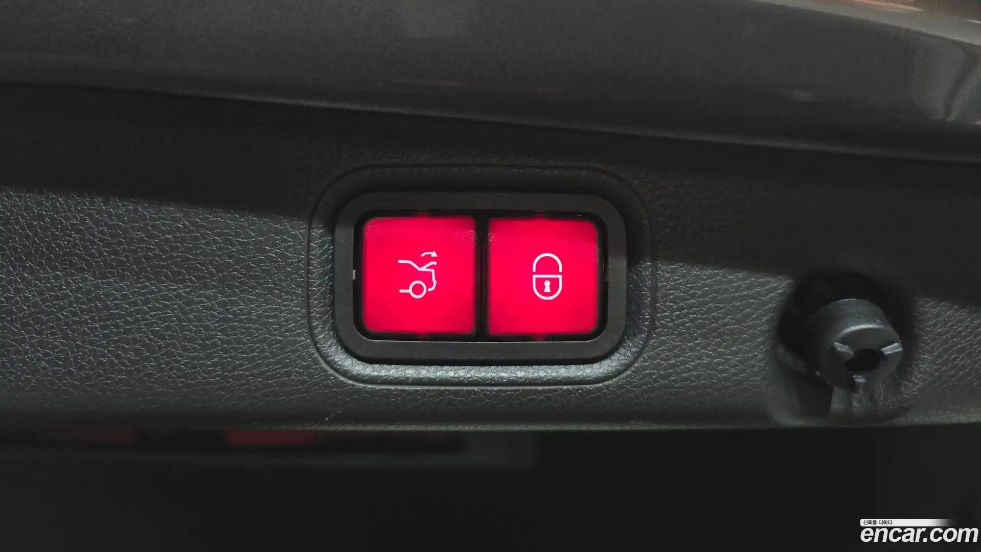 E-Class Mercedes-Benz 2020.2-OPTION-022