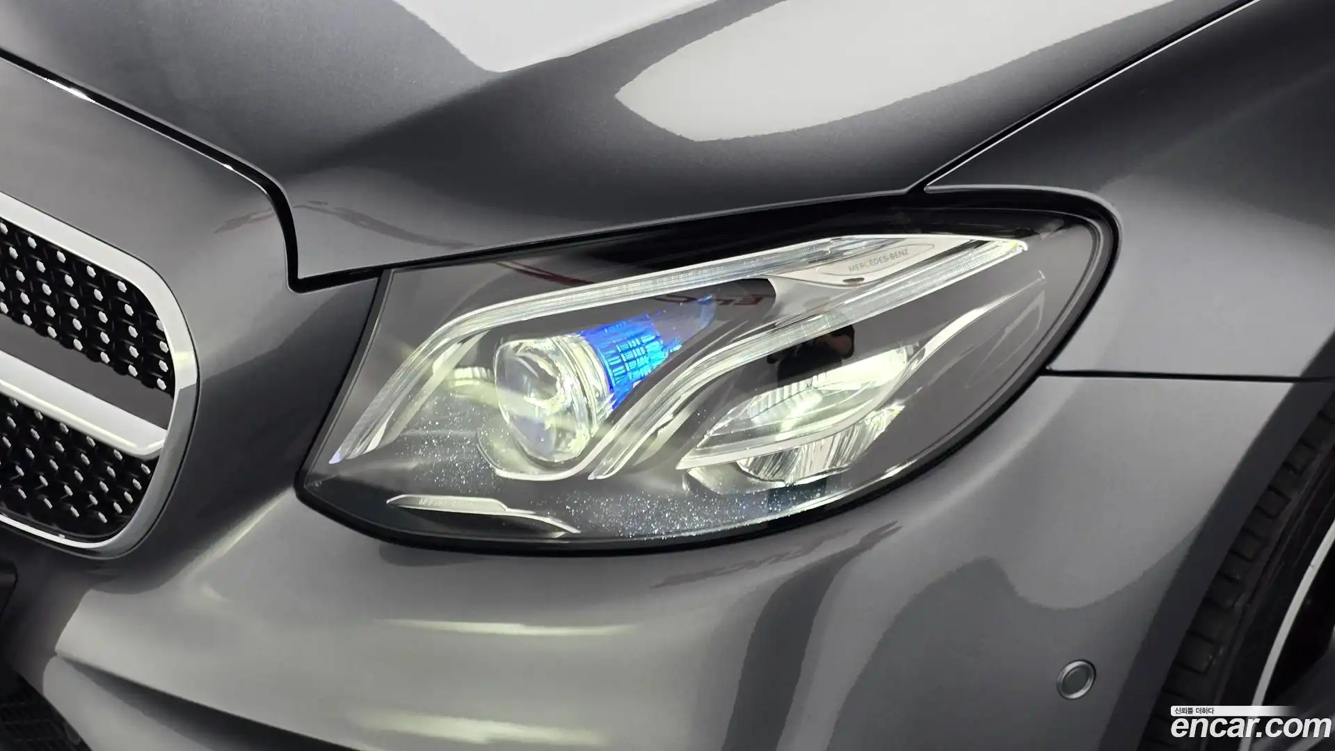 E-Class Mercedes-Benz 2020.2-OUTER-032