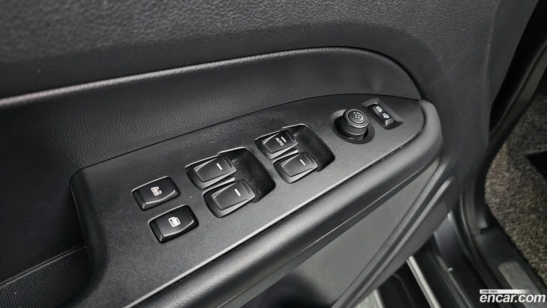 Rexton KG Mobility 2023.7-OPTION-022