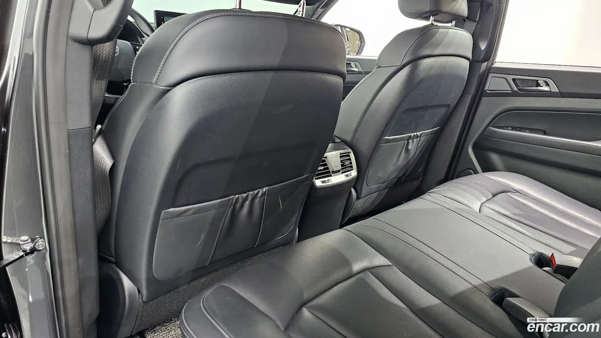 Rexton KG Mobility 2023.7-OPTION-041