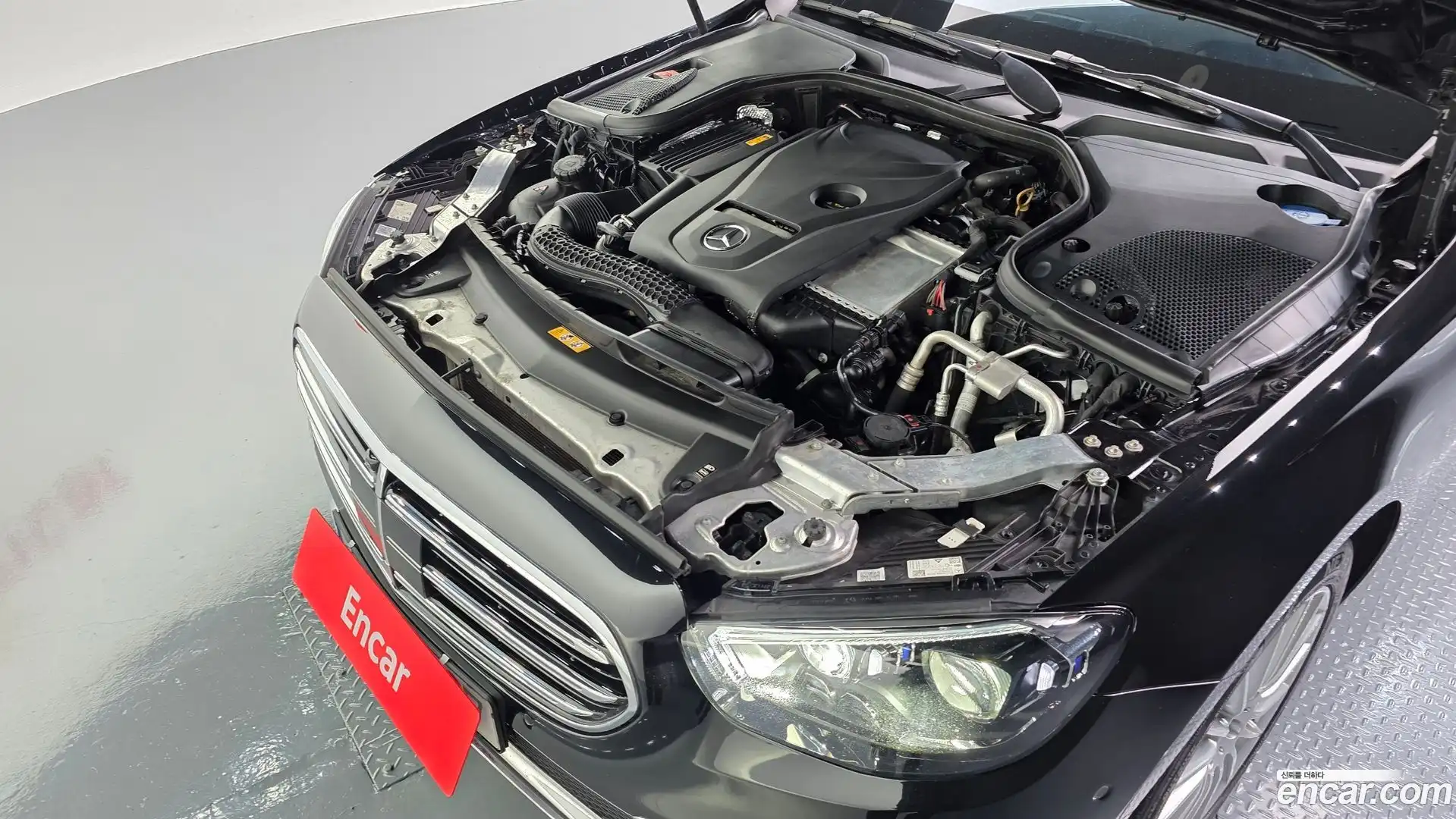 E-Class Mercedes-Benz 2022.10-OUTER-006