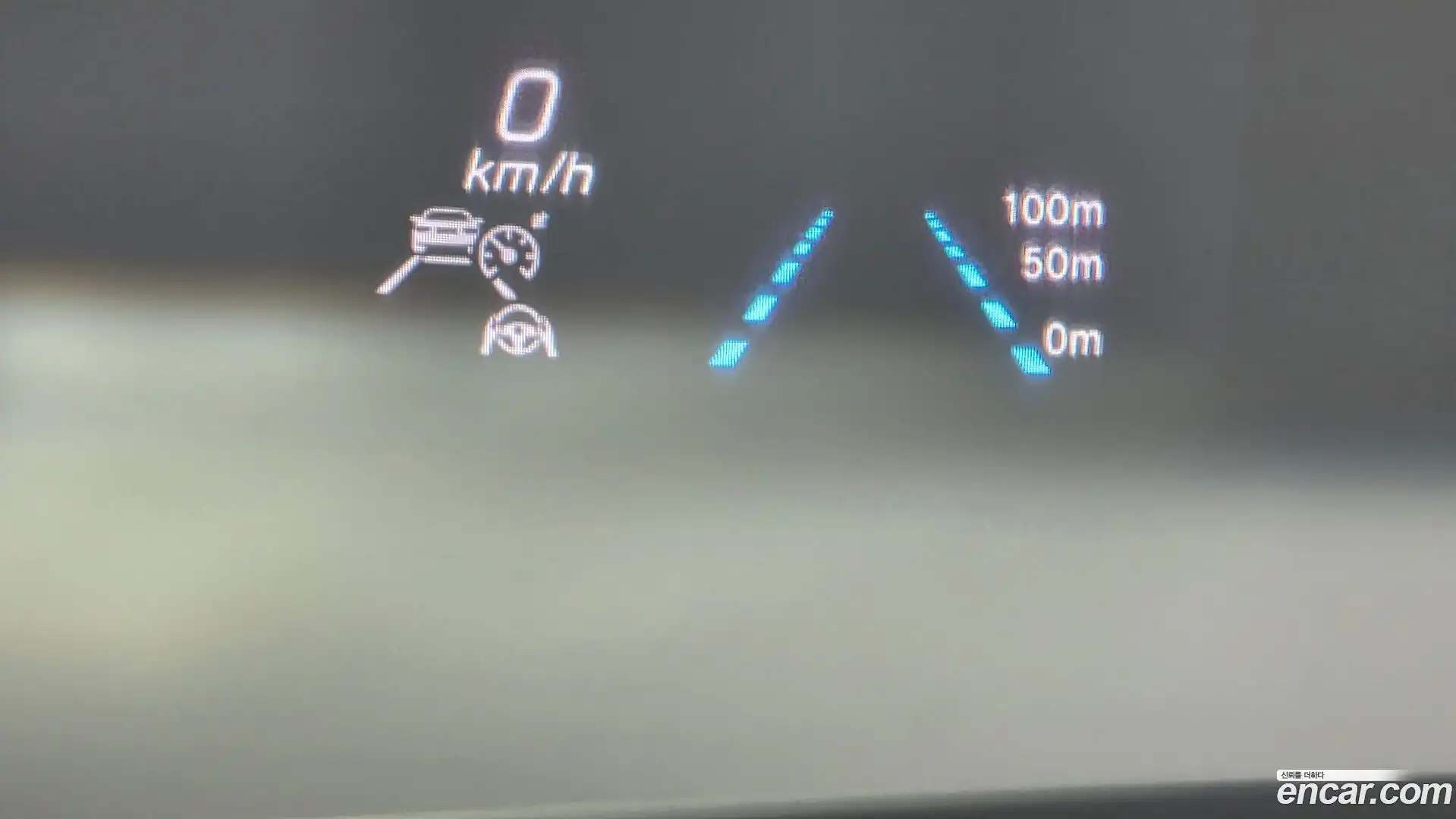 E-Class Mercedes-Benz 2022.10-OPTION-046