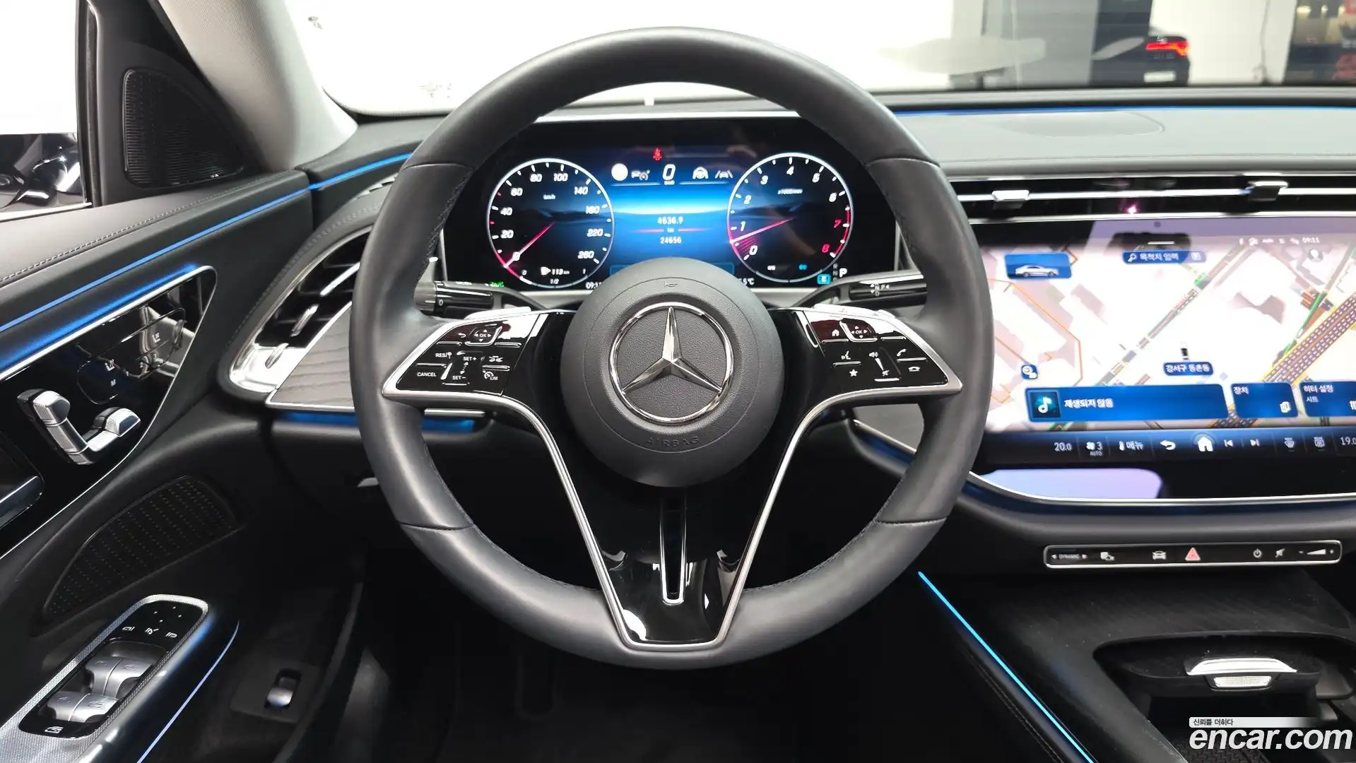 E-Class Mercedes-Benz 2024.8-OPTION-016