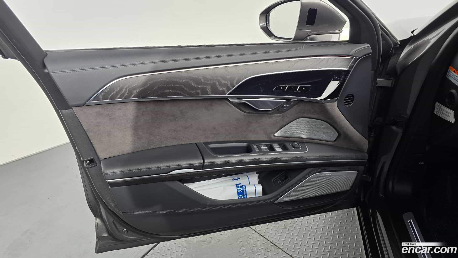A8 Audi 2021.11-INNER-034