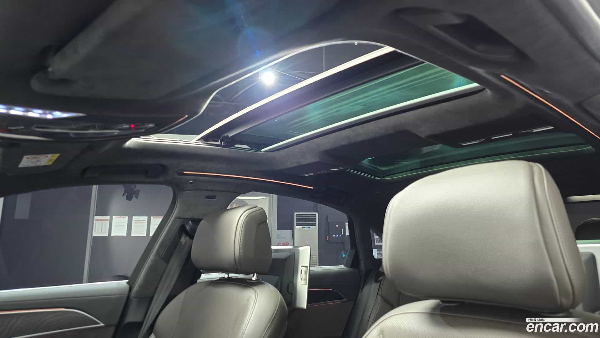 A8 Audi 2021.11-OPTION-050