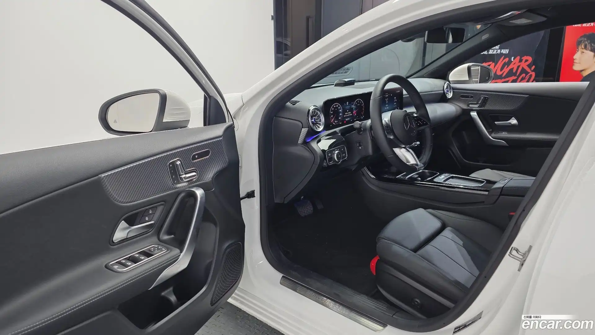 A-Class Mercedes-Benz 2025.2-INNER-010