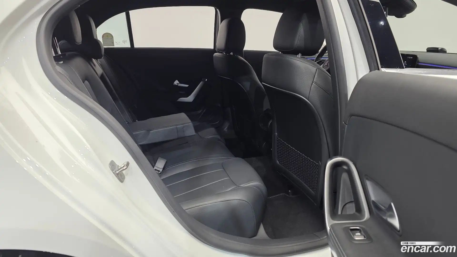 A-Class Mercedes-Benz 2025.2-OPTION-016
