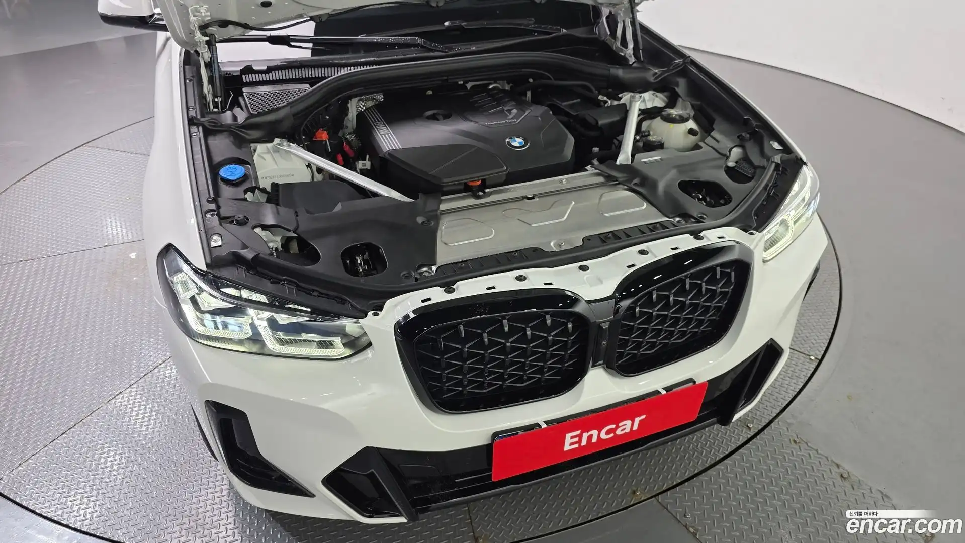 X4 BMW 2025.8-OUTER-006
