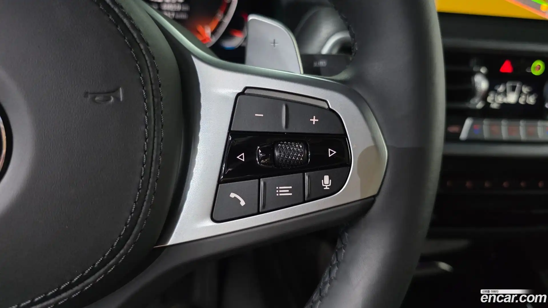 X4 BMW 2025.8-OPTION-047