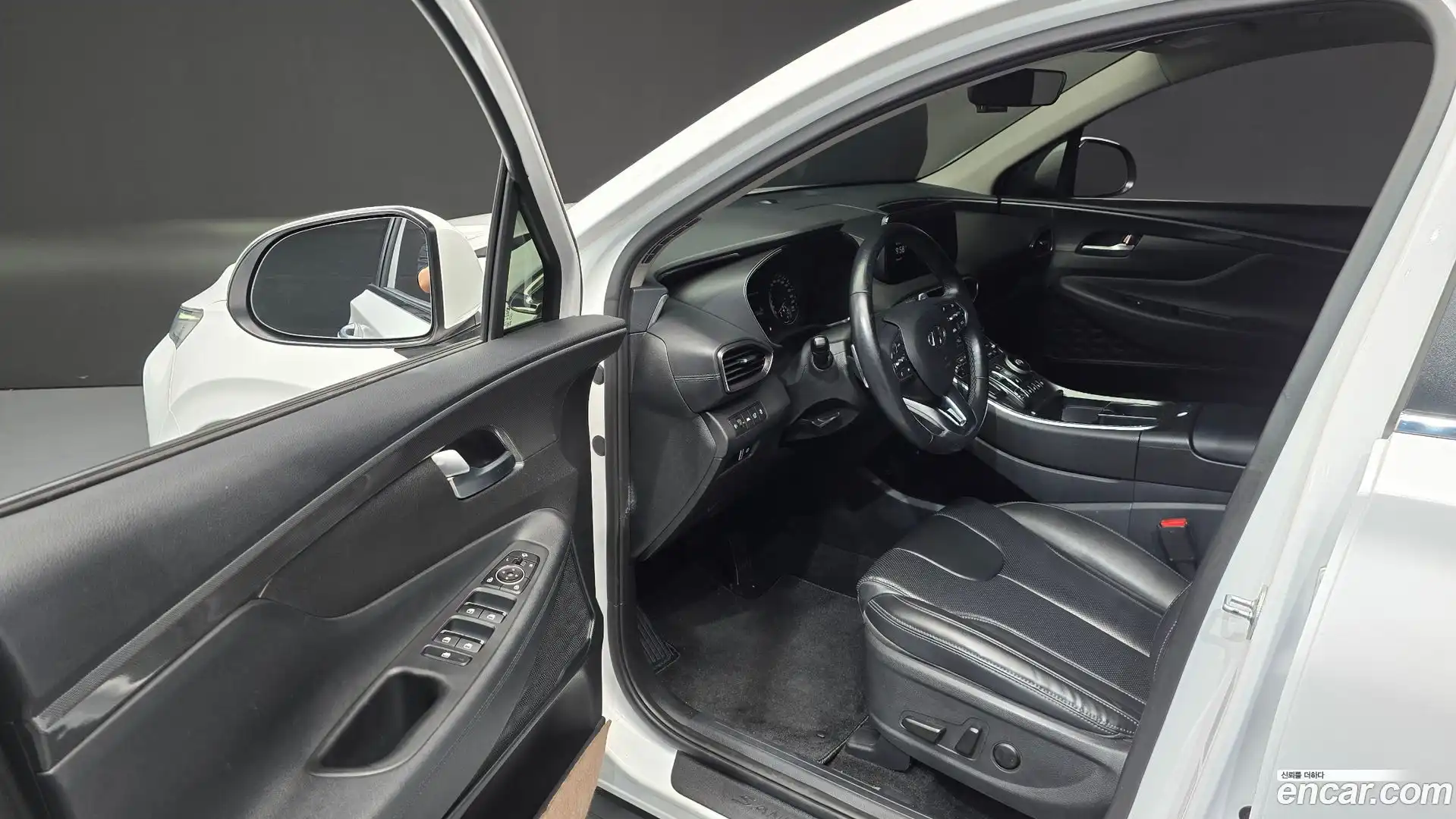 Santafe Hyundai 2020.10-INNER-010