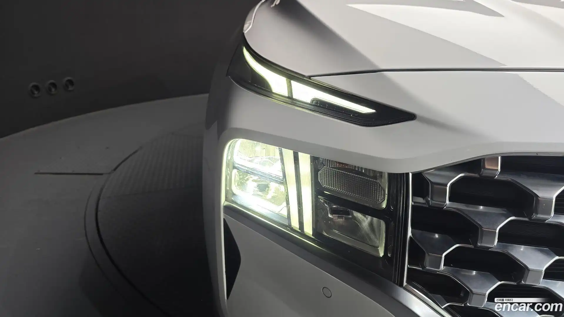 Santafe Hyundai 2020.10-OUTER-032