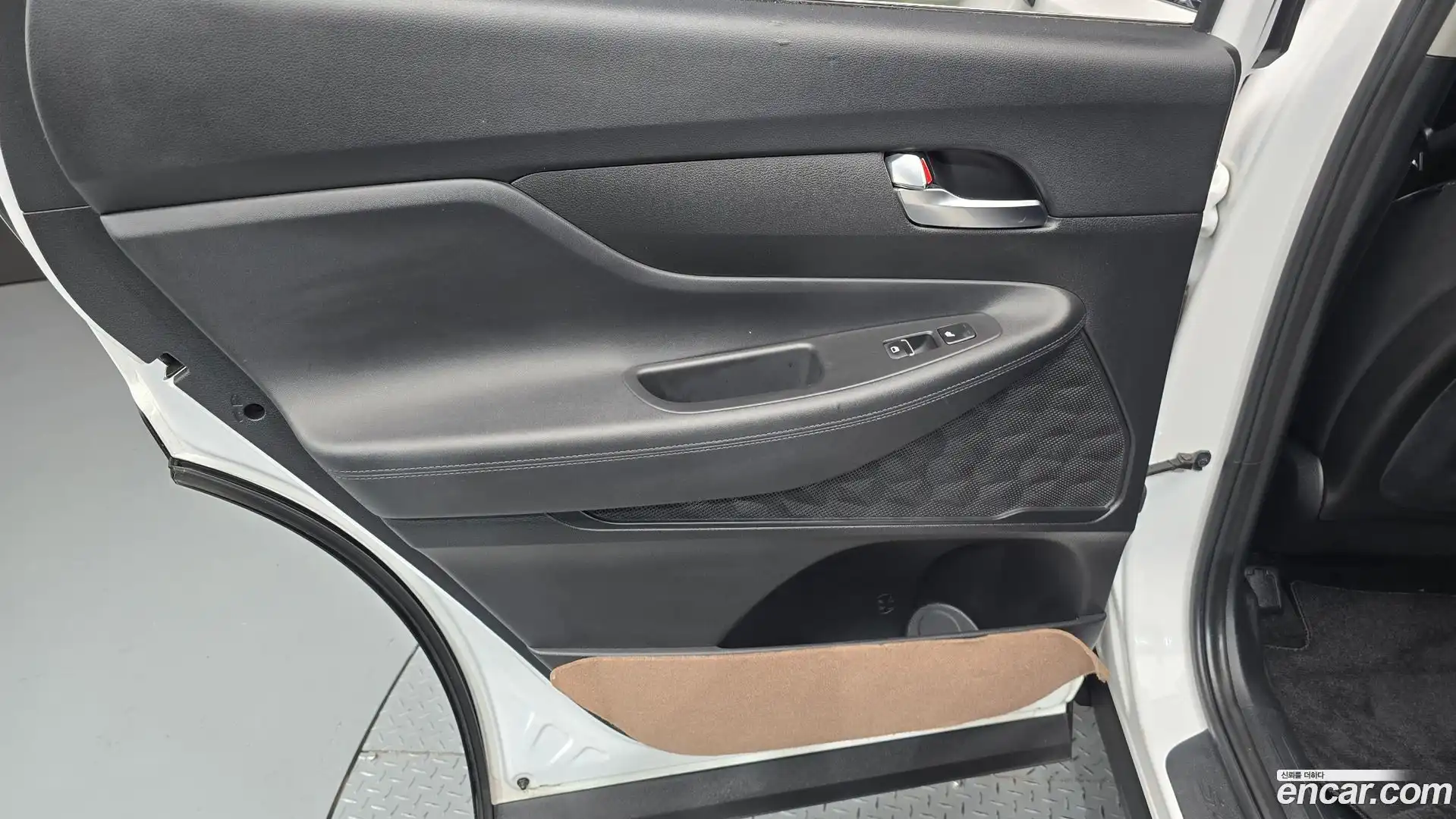 Santafe Hyundai 2020.10-INNER-035