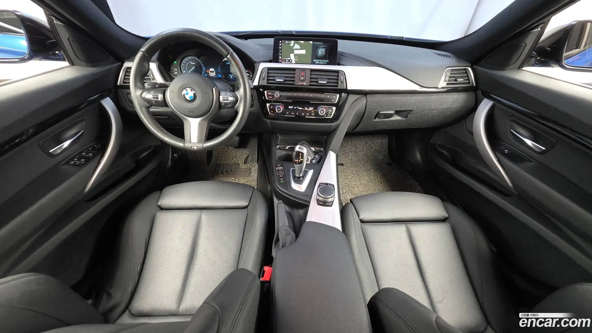 Gran Turismo BMW 2020.7-INNER-007