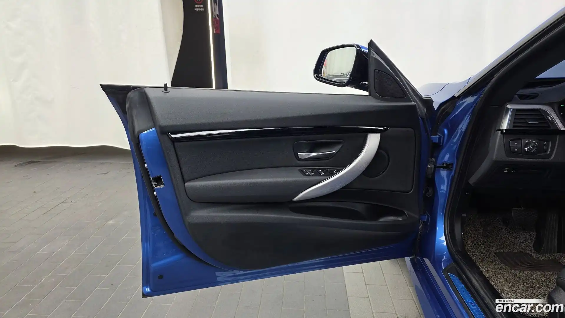 Gran Turismo BMW 2020.7-INNER-034