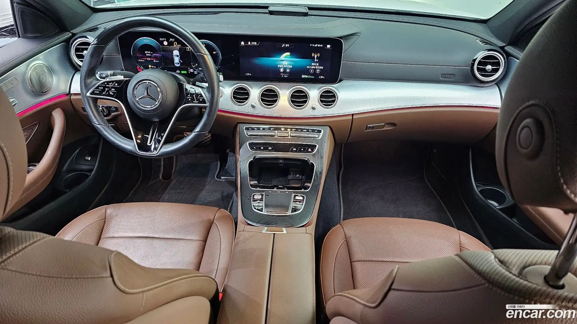 E-Class Mercedes-Benz 2021.11-INNER-007