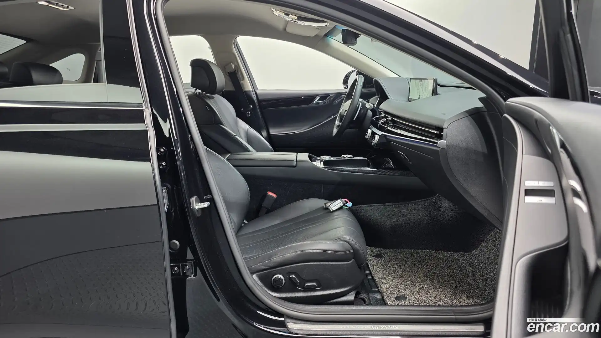 G80 Genesis 2022.10-INNER-036