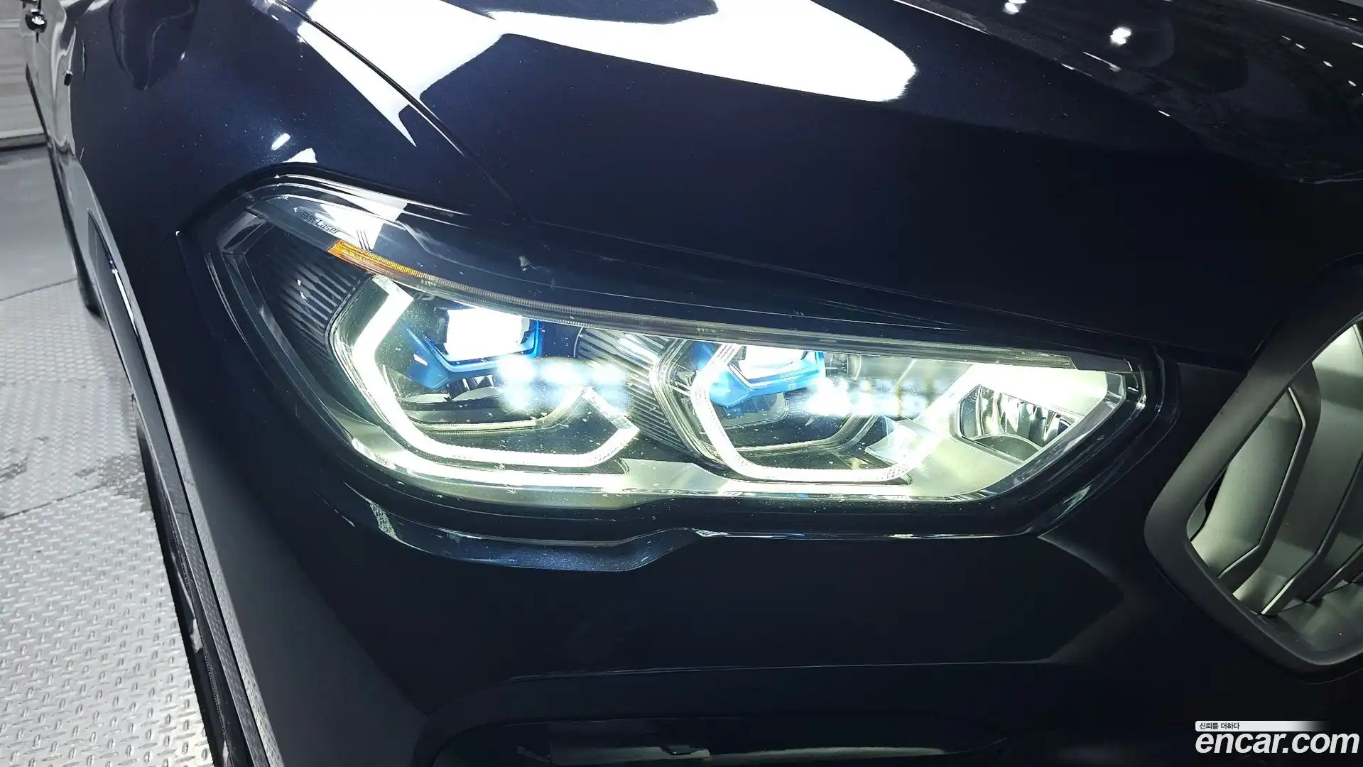 X6 BMW 2021.1-OUTER-032