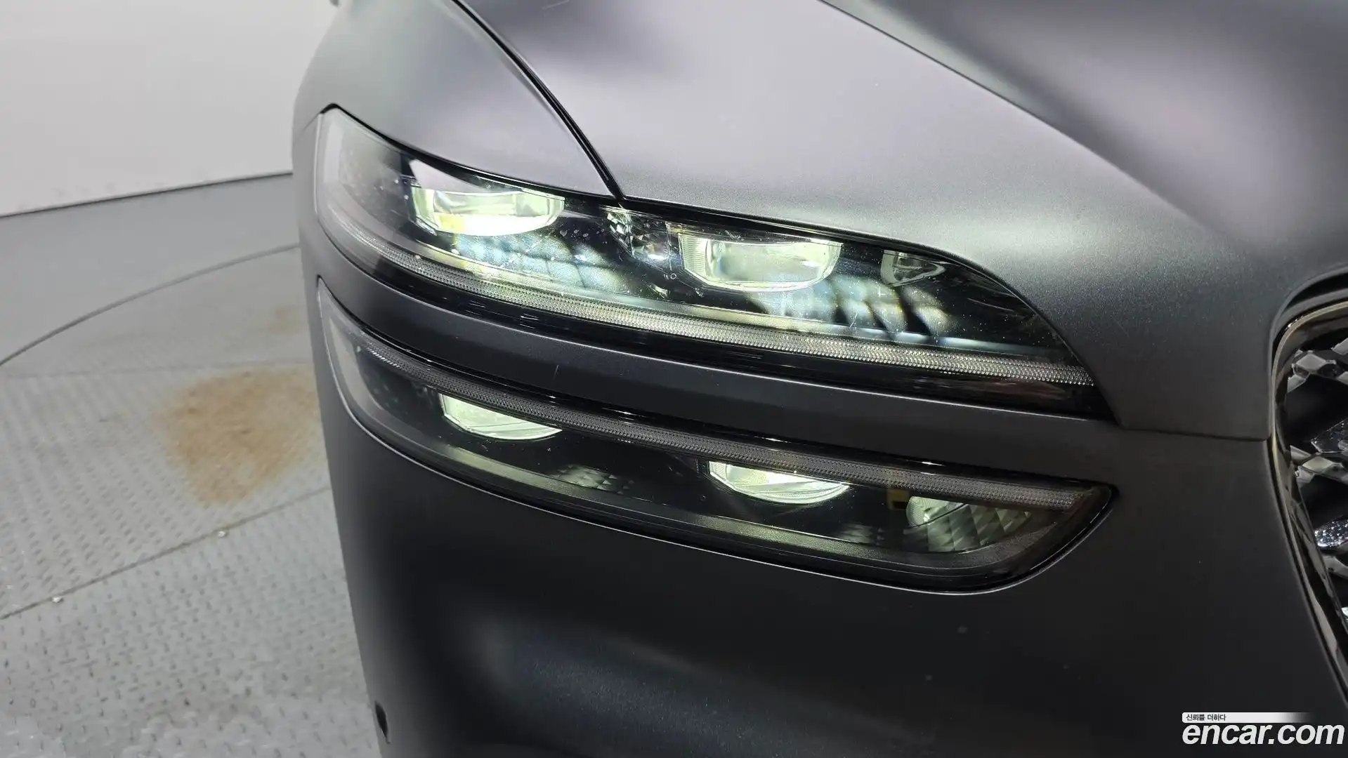 GV70 Genesis 2022.0-OUTER-032