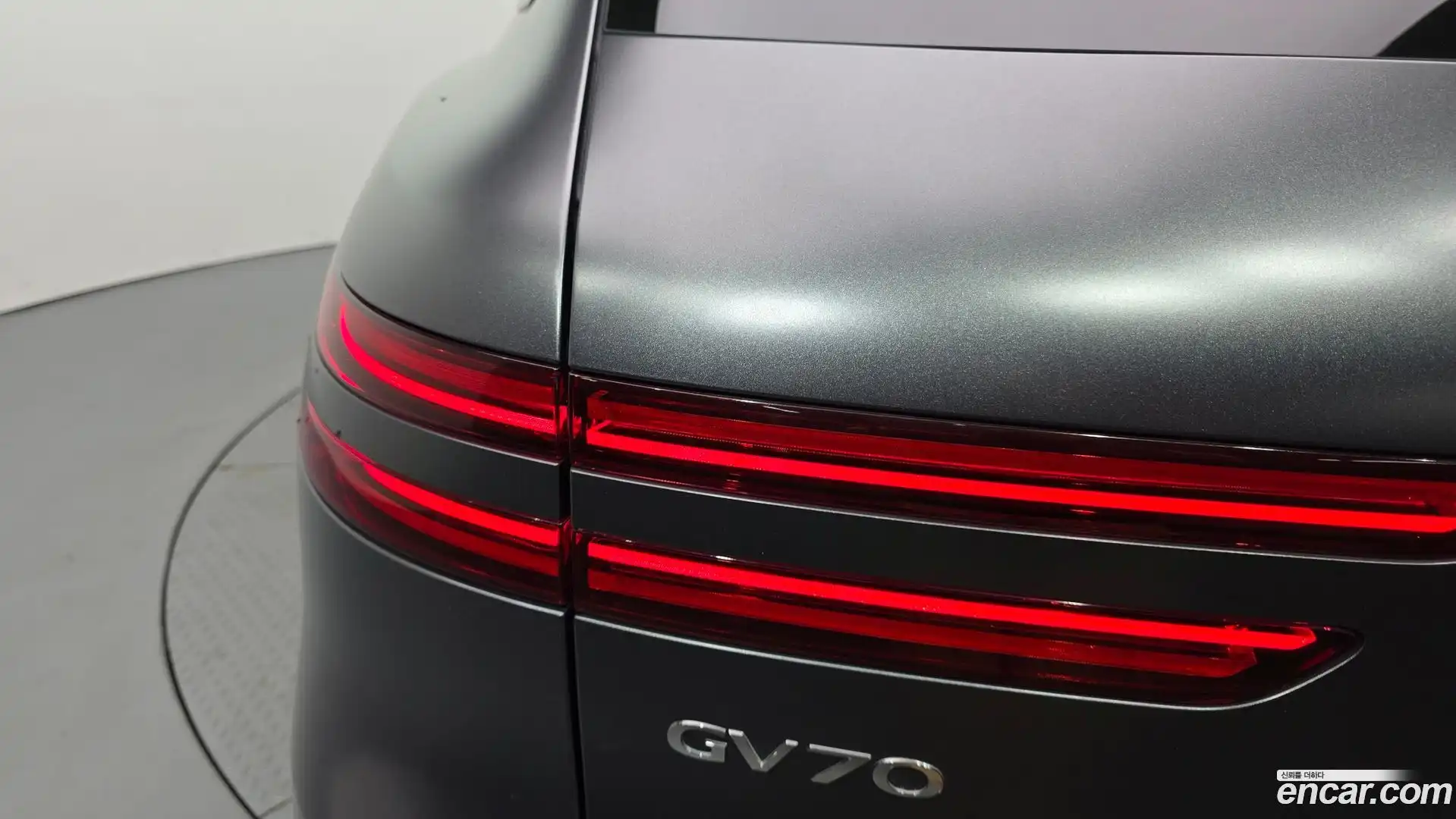 GV70 Genesis 2022.0-OUTER-033