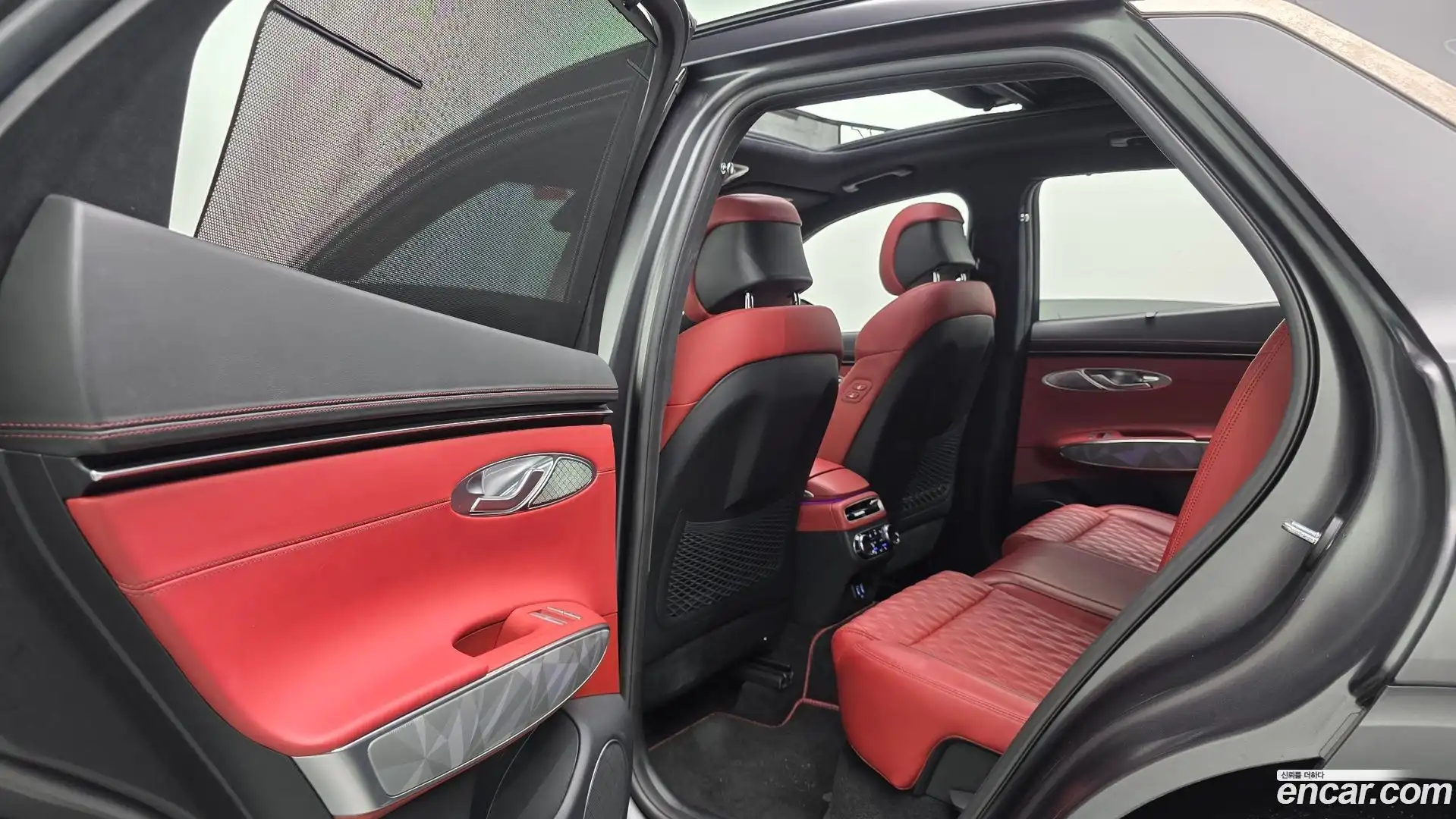 GV70 Genesis 2022.0-OPTION-042