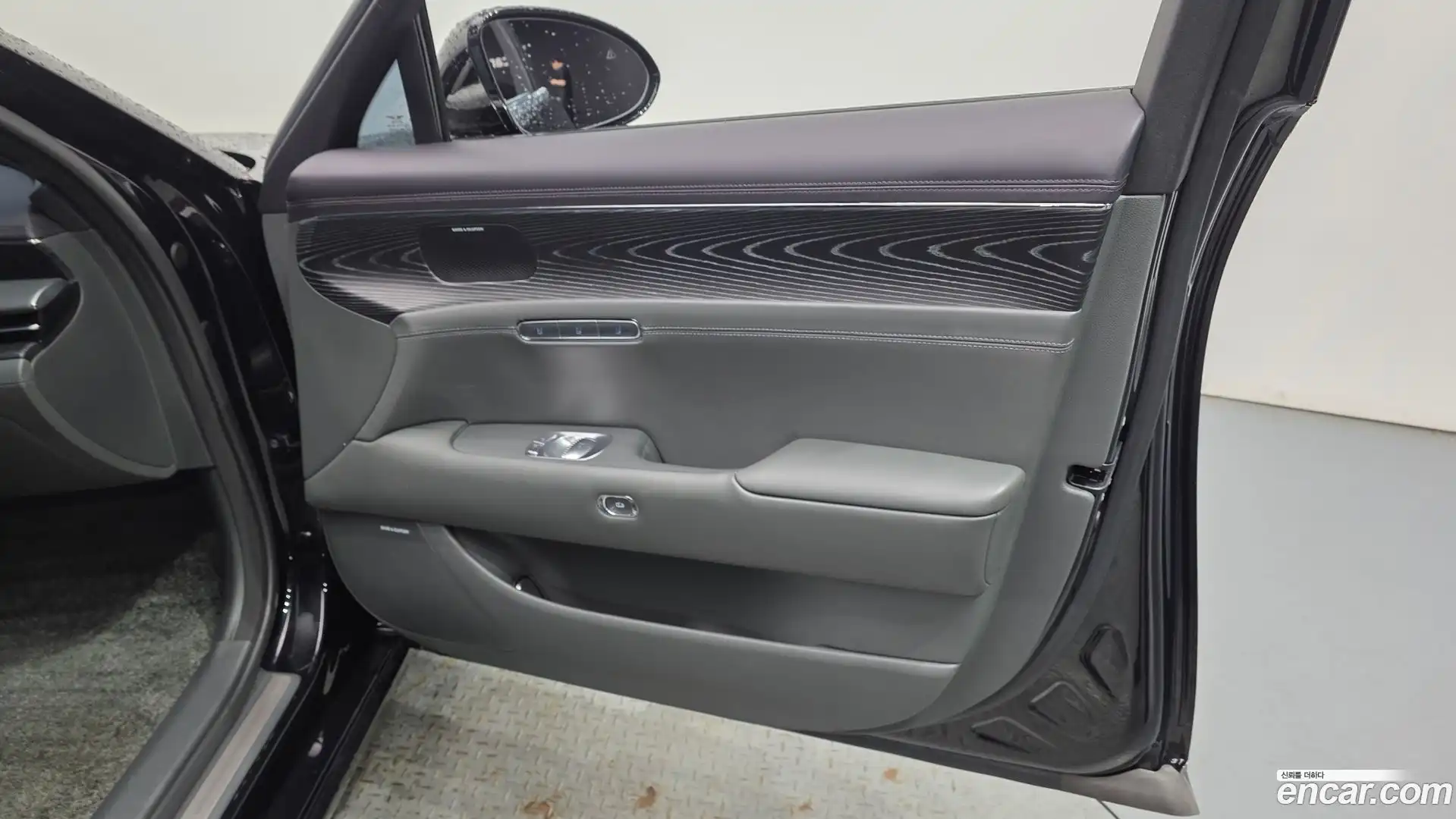 G90 Genesis 2022.7-INNER-034