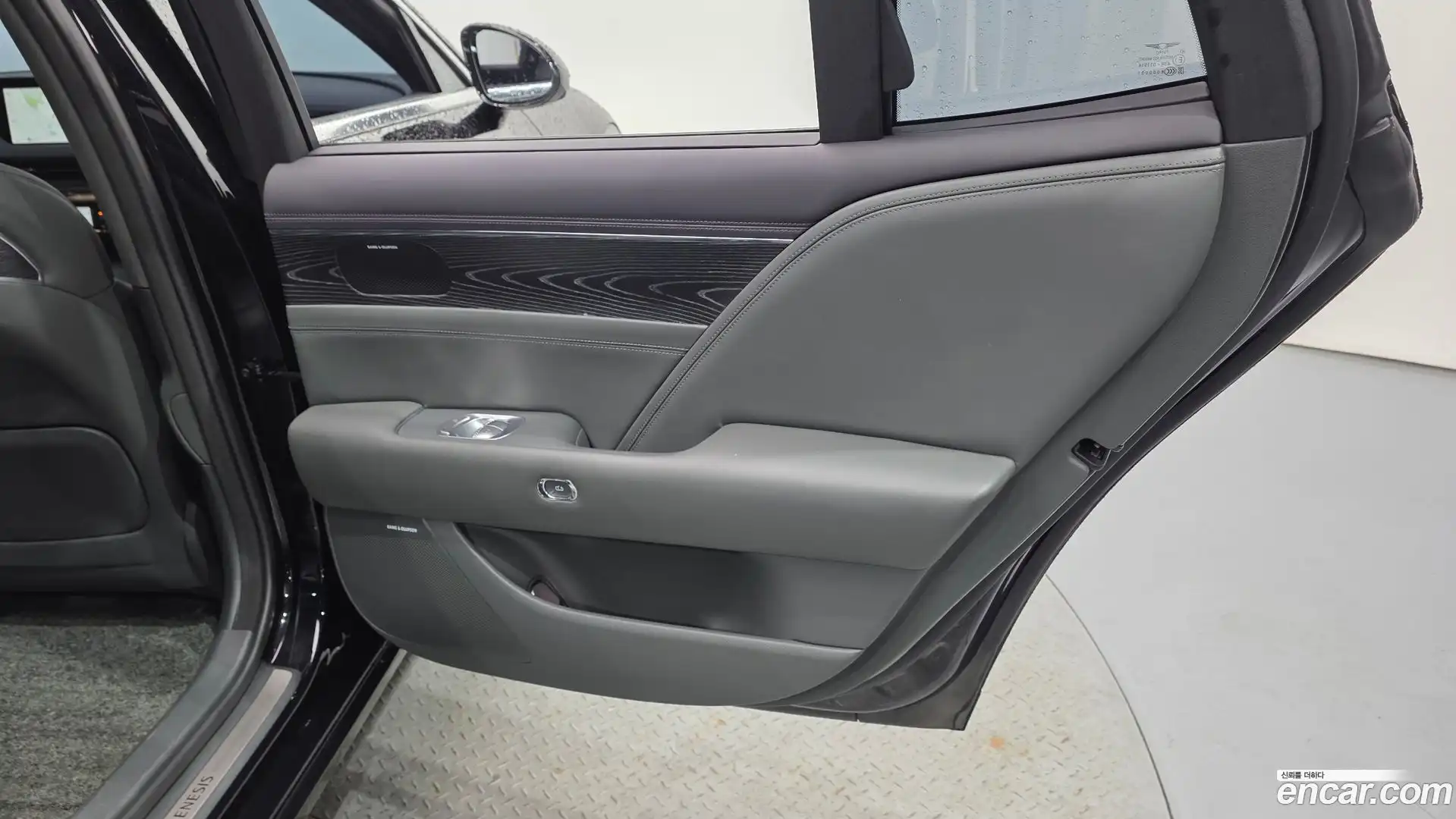 G90 Genesis 2022.7-INNER-035